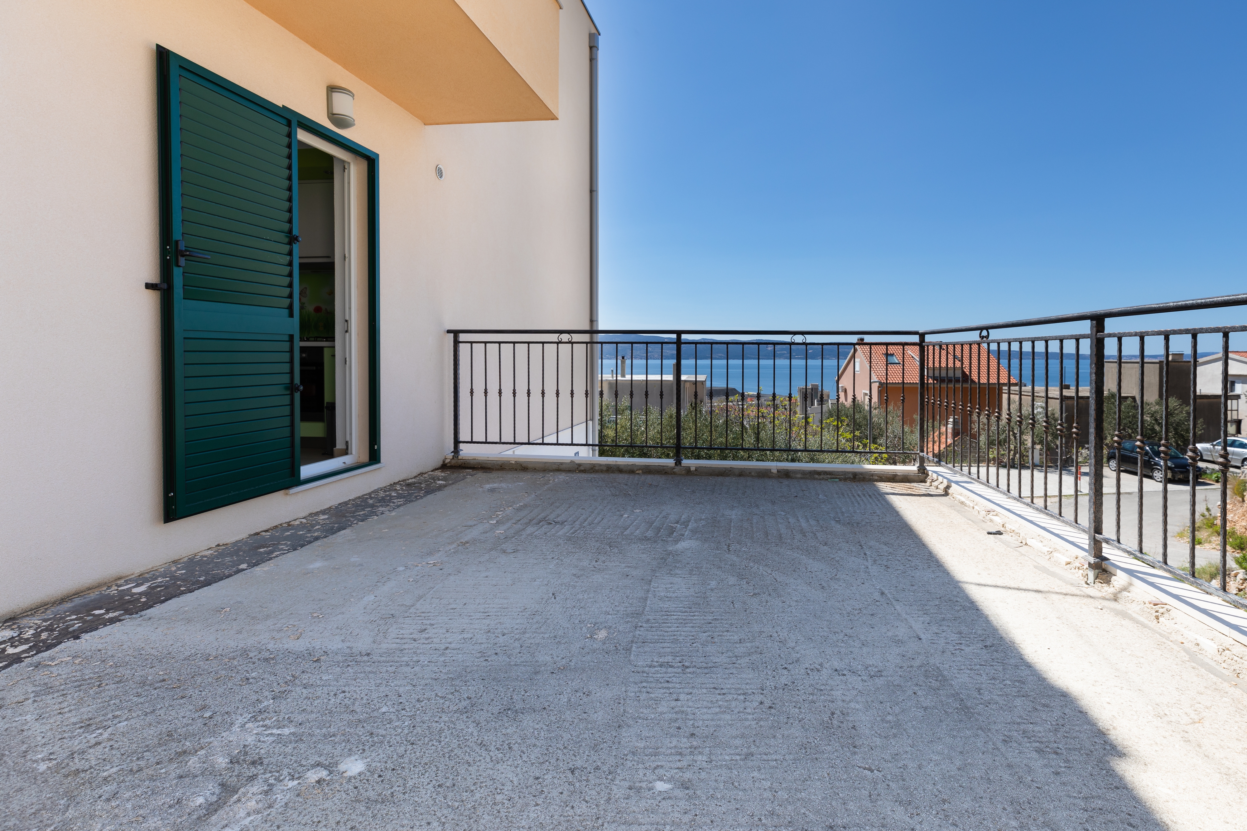 One bedroom apartment with terrace and sea view Dugi Rat, Omiš (A-19516-b) One bedroom apartment with terrace and sea view Dugi Rat, Omiš (A-19516-b)