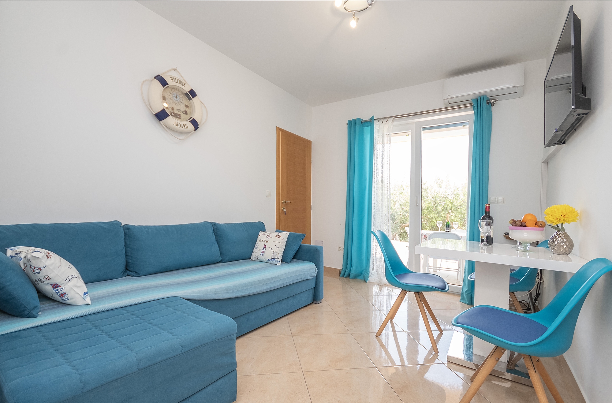 One bedroom apartment with terrace Dugi Rat (Omiš) (A-19516-c) One bedroom apartment with terrace Dugi Rat (Omiš) (A-19516-c)