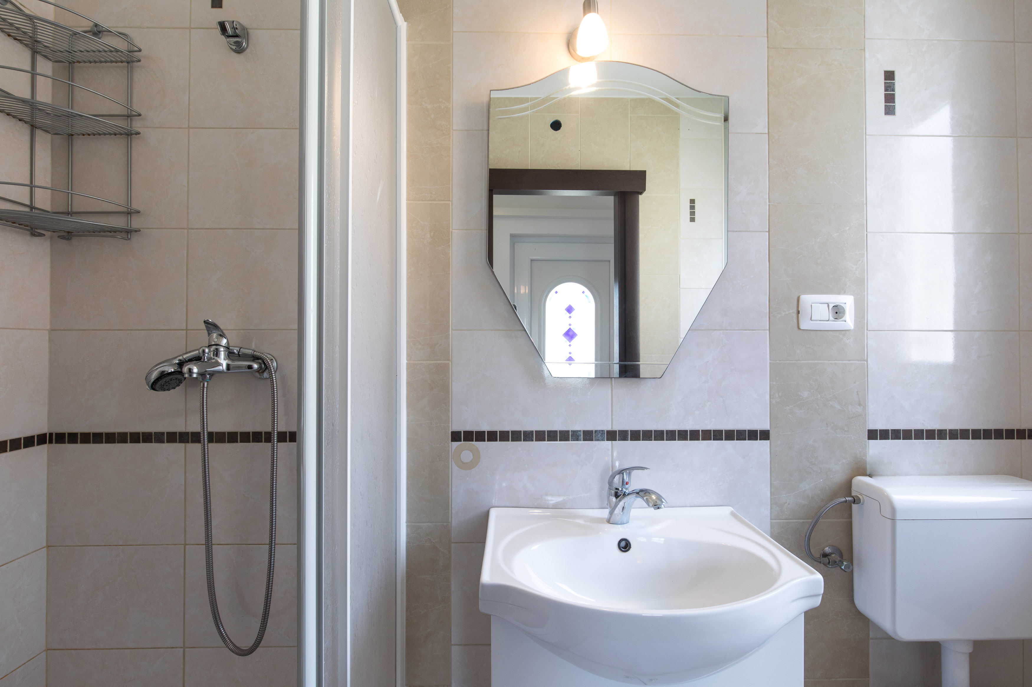 Two bedroom apartment near beach Baška, Krk  A-b