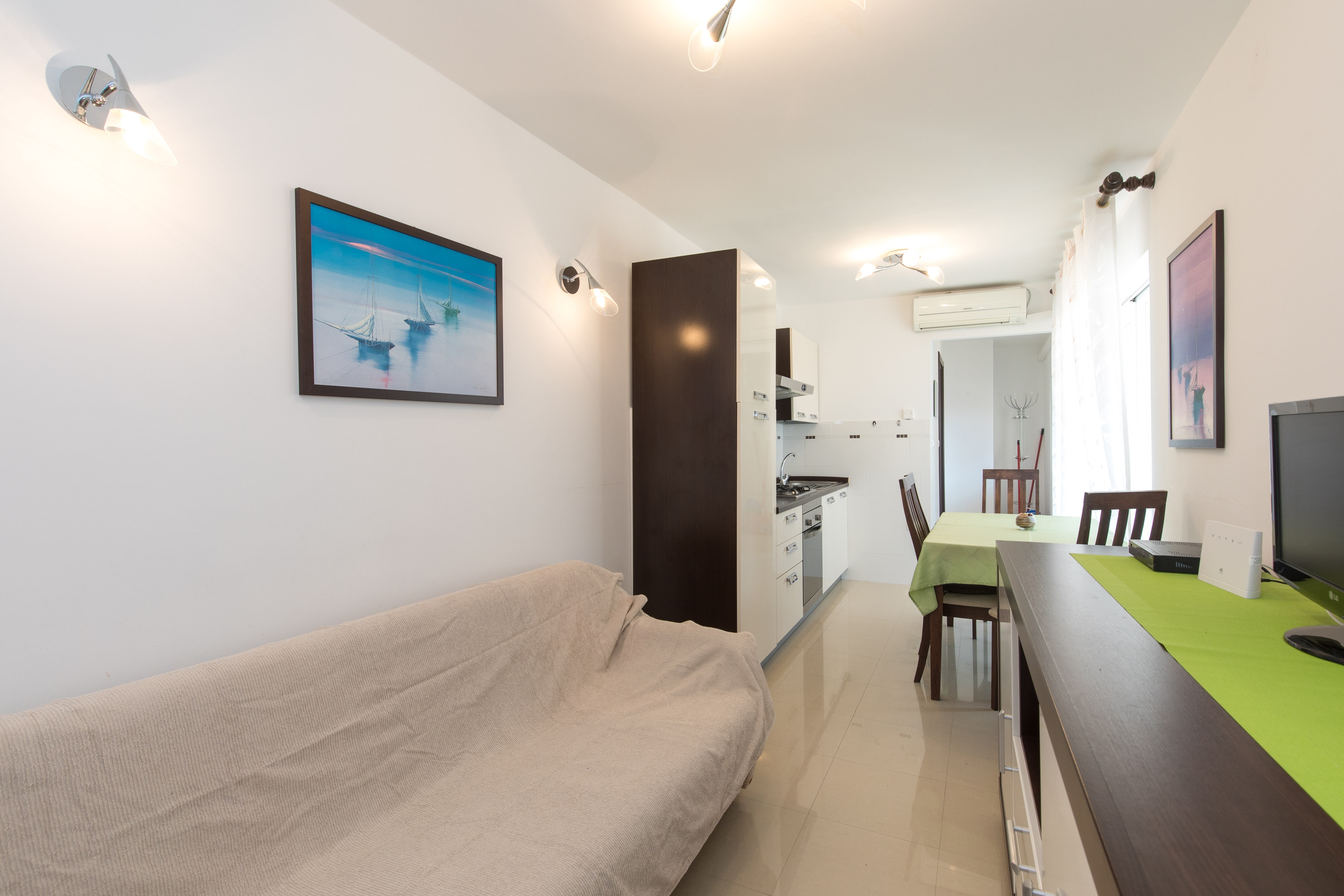 Two bedroom apartment near beach Baška, Krk (A-19518-b) Two bedroom apartment near beach Baška, Krk (A-19518-b)