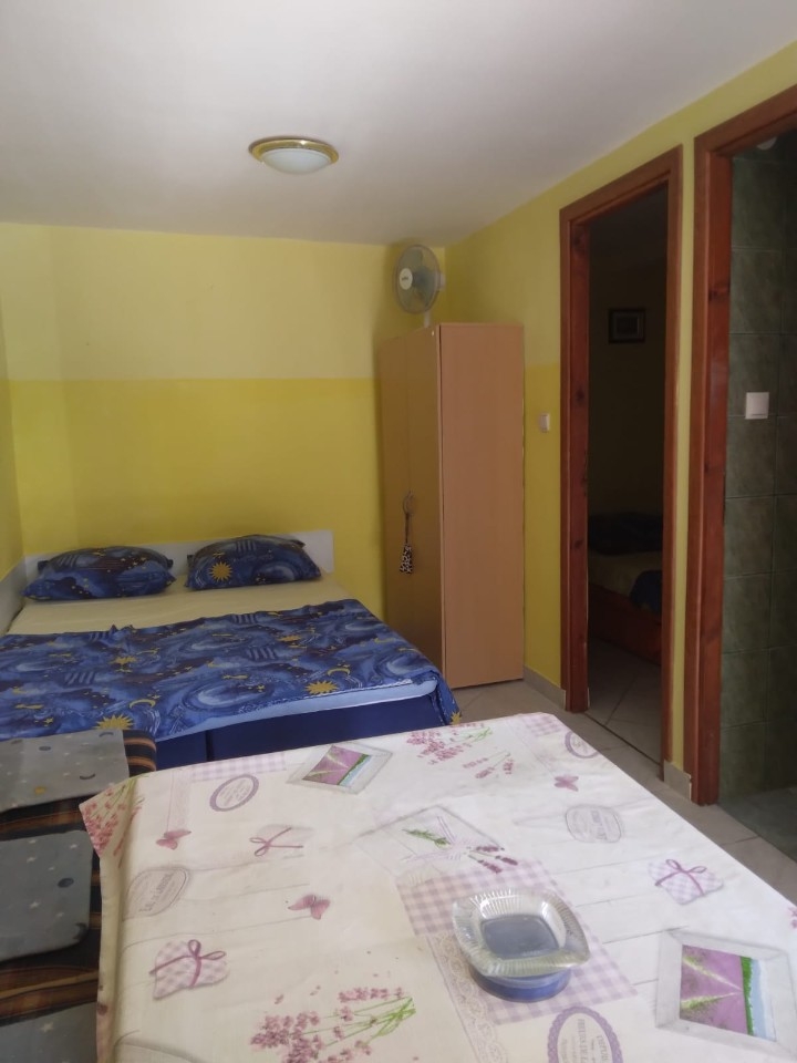 One bedroom apartment with terrace Vir  A-a