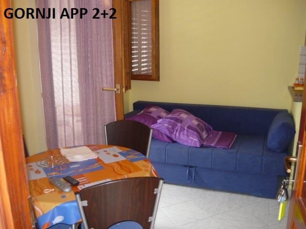 One bedroom apartment with terrace Vir  A-b