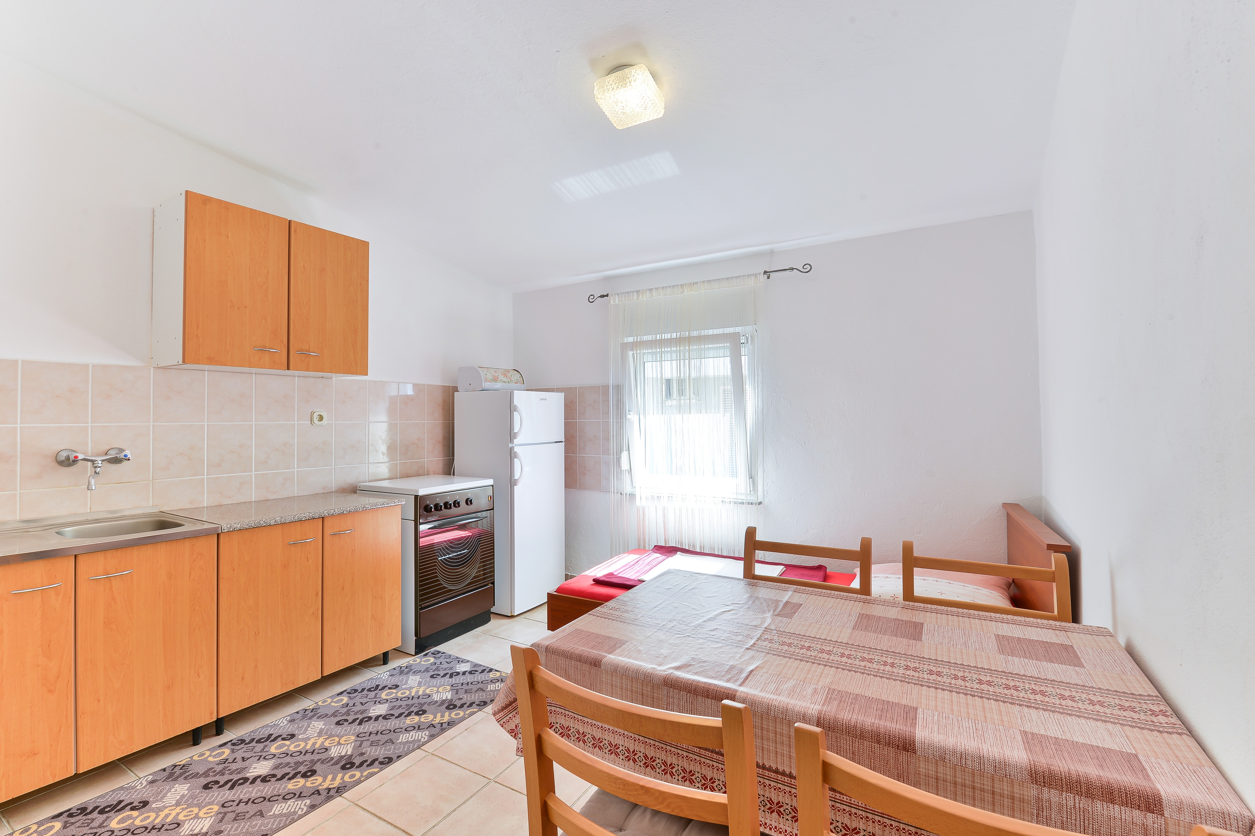 One bedroom apartment with air-conditioning Nin, Zadar (A-19555-c)