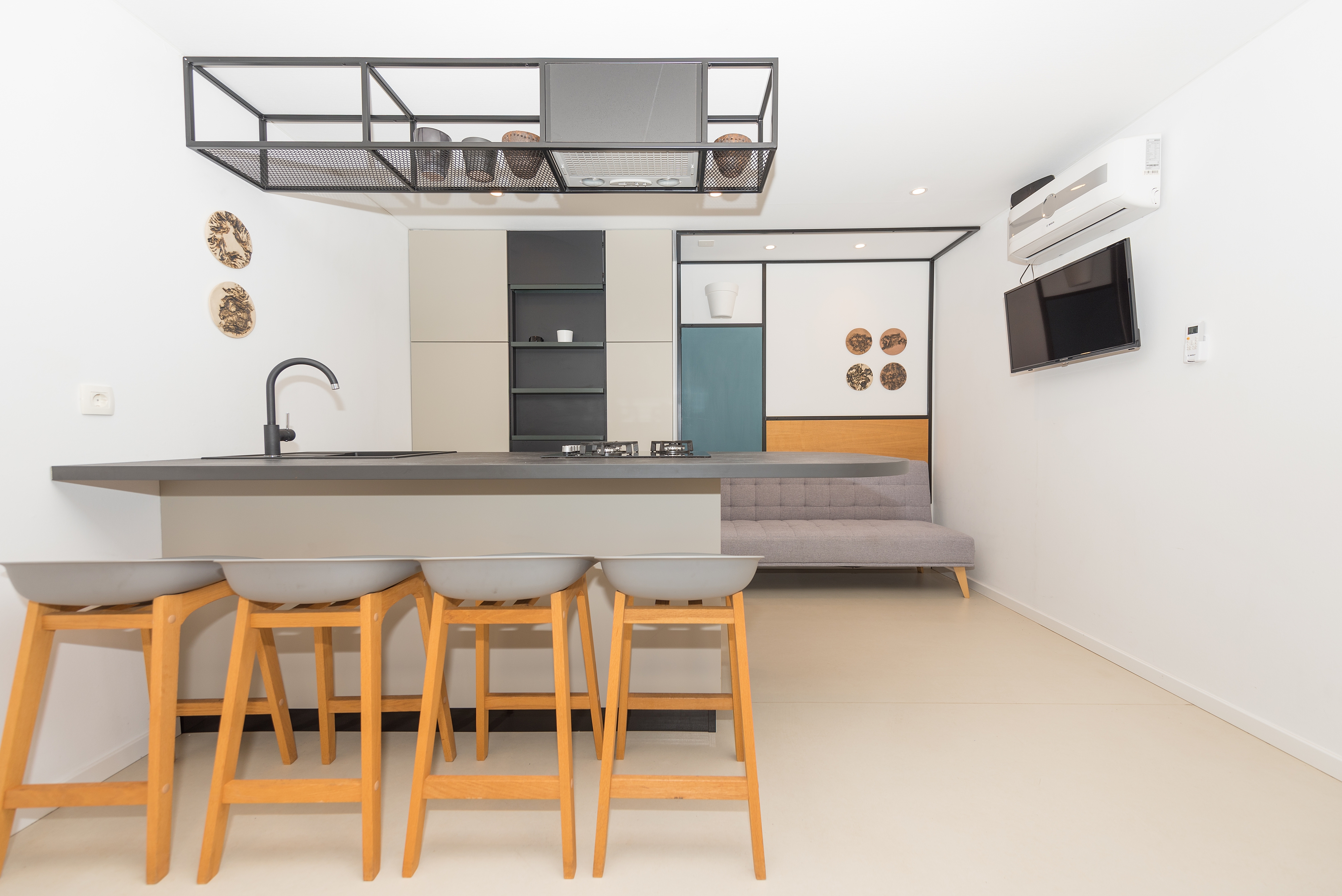 Two bedroom apartment with terrace and sea view Makarska (A-19558-a) Two bedroom apartment with terrace and sea view Makarska (A-19558-a)