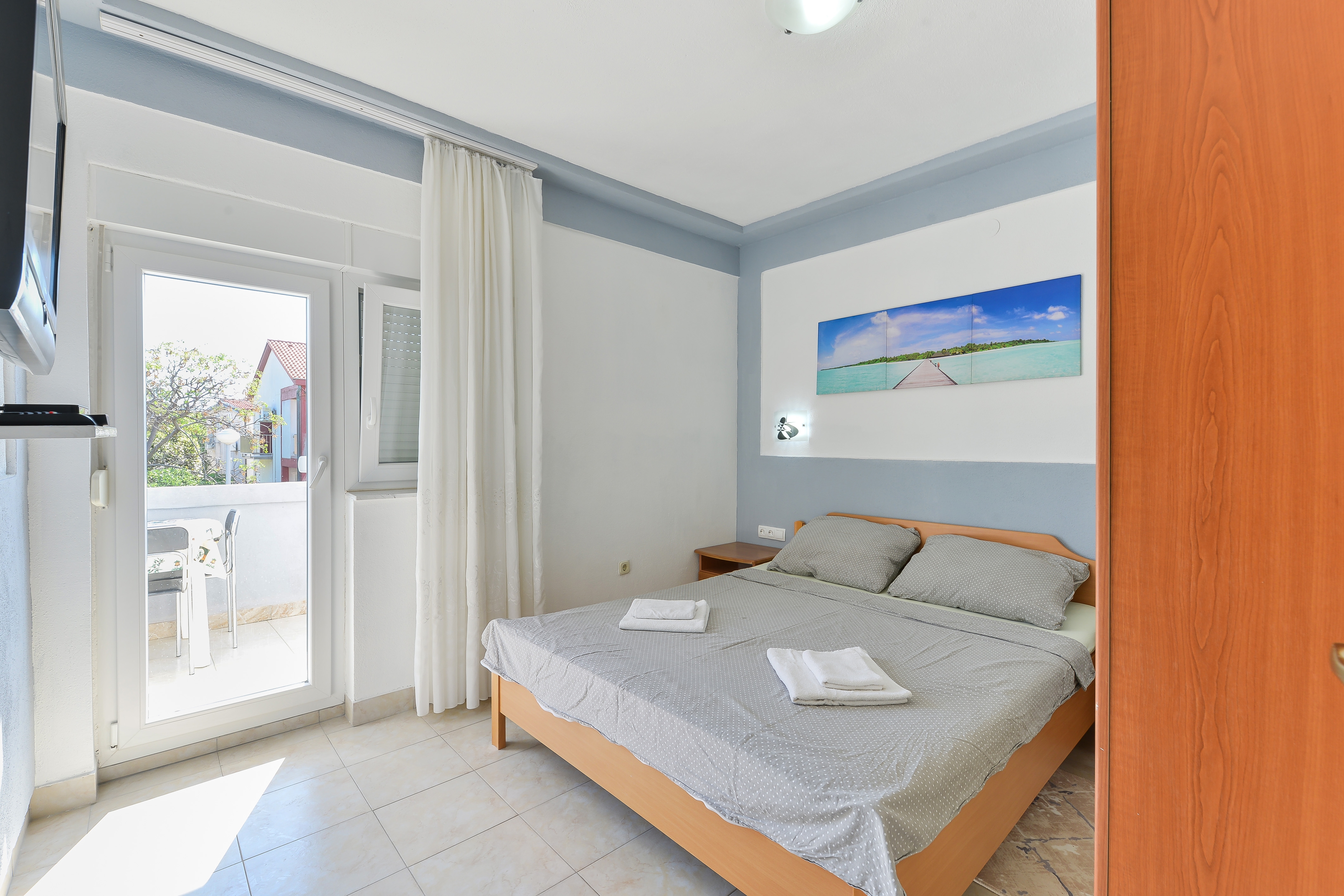 Three bedroom apartment with balcony Vir (A-19562-a)