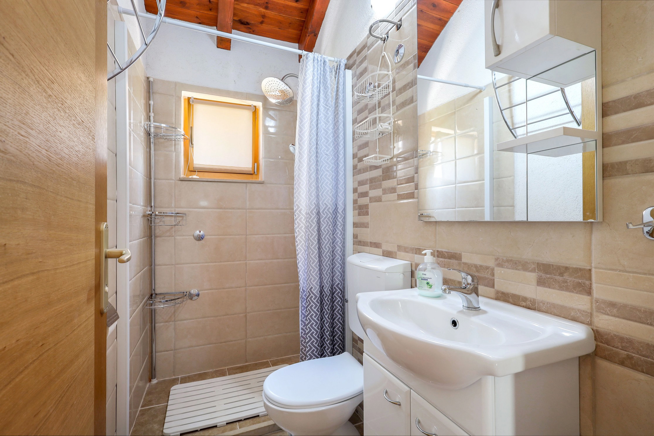 Three bedroom house with terrace Postira, Brač  K