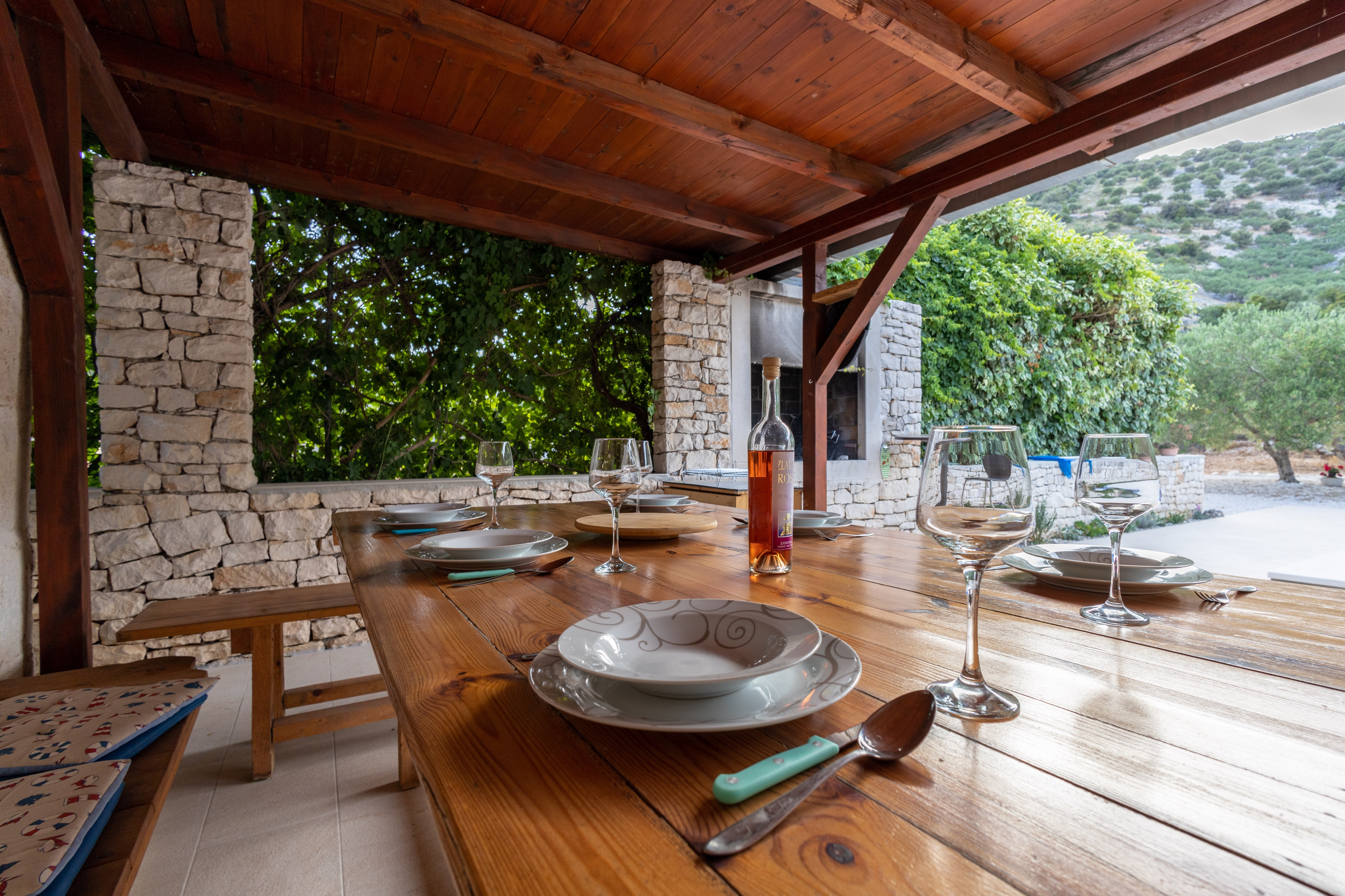 Three bedroom house with terrace Postira, Brač  K