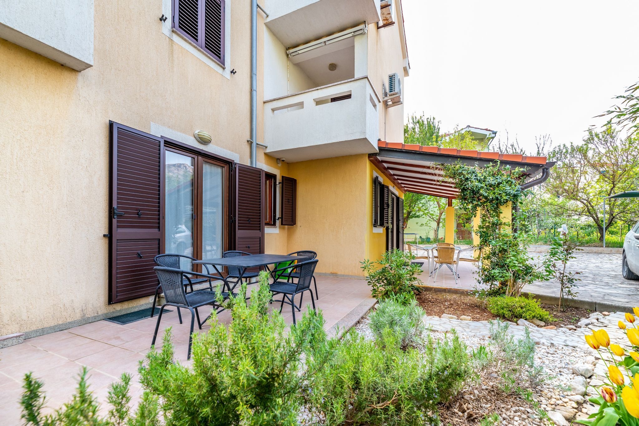Two bedroom apartment with terrace Baška, Krk  A-a