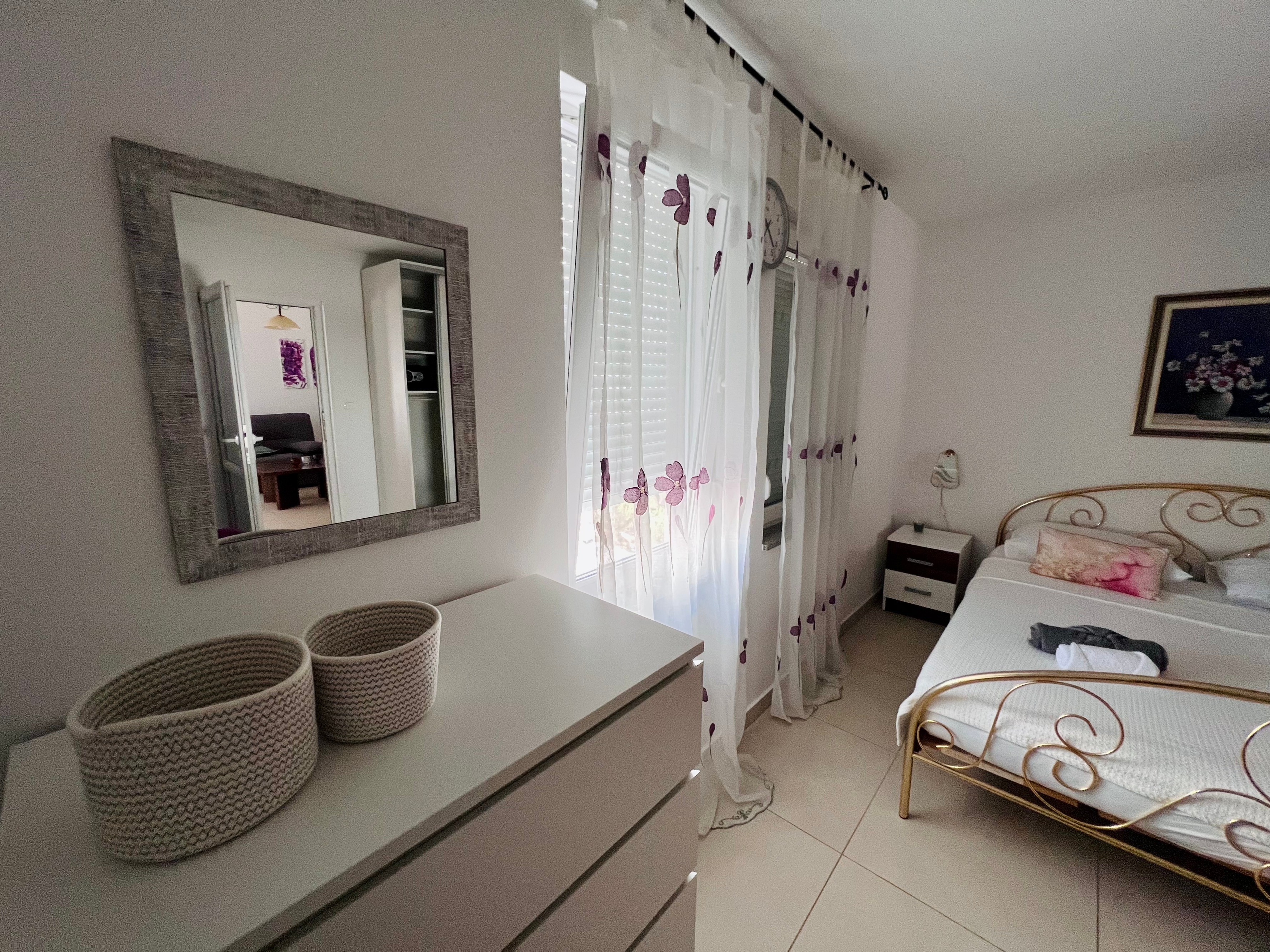 One bedroom house with terrace Janjina, Pelješac  K