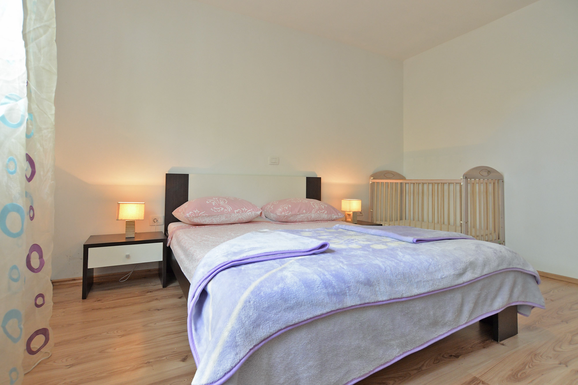 Two bedroom apartment with terrace Fažana  A-d