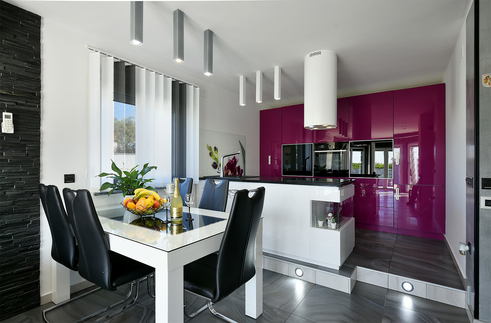 Four bedroom house with terrace Fažana  K
