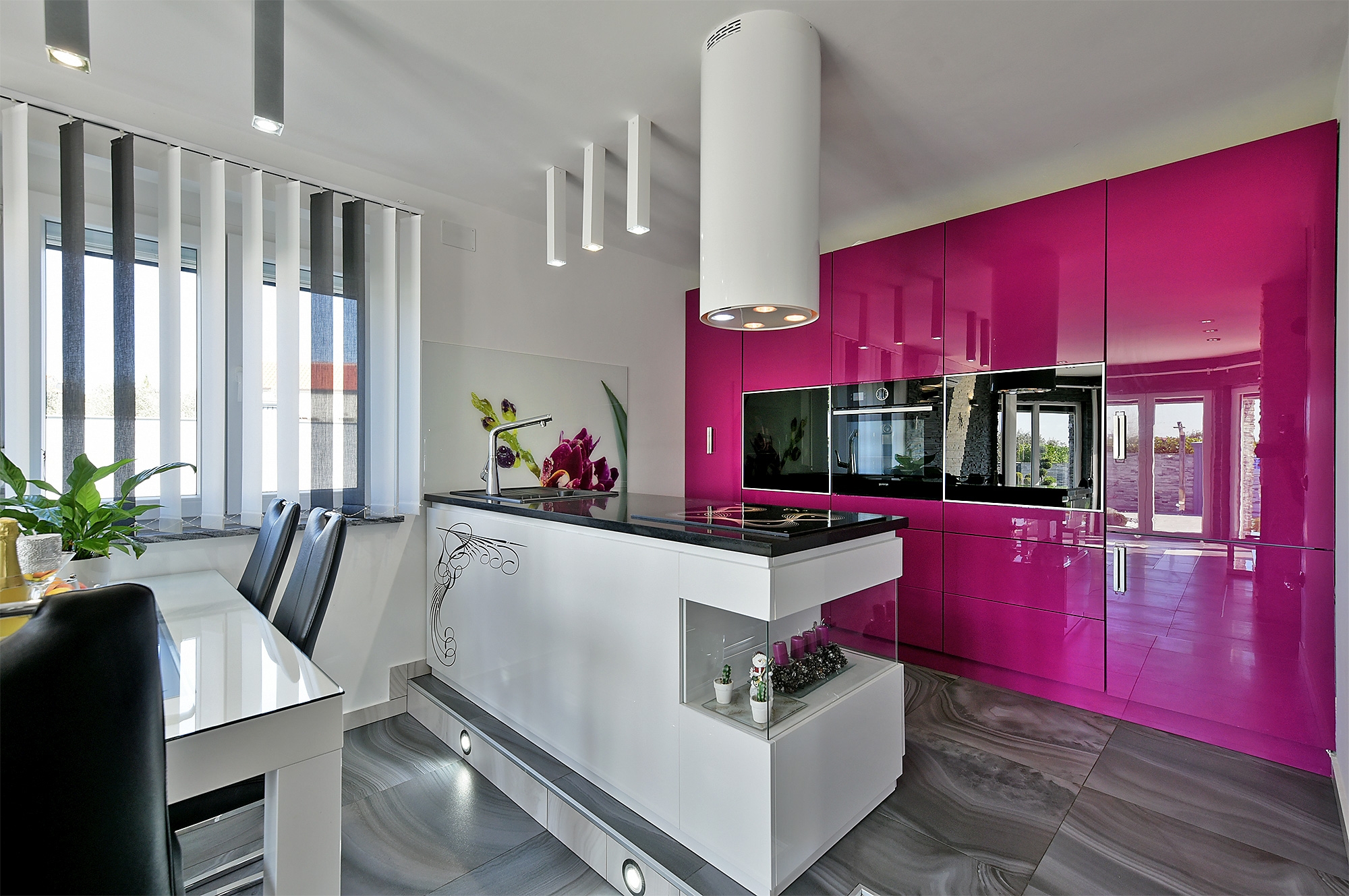 Four bedroom house with terrace Fažana  K