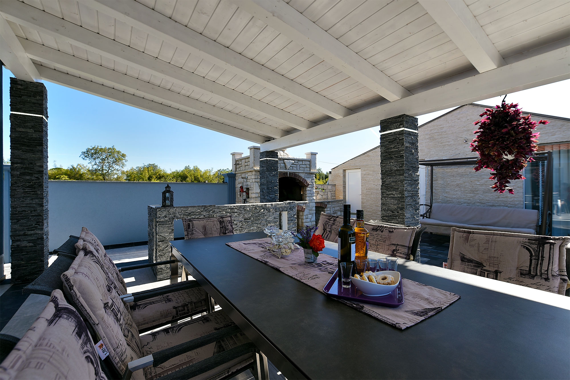 Four bedroom house with terrace Fažana  K