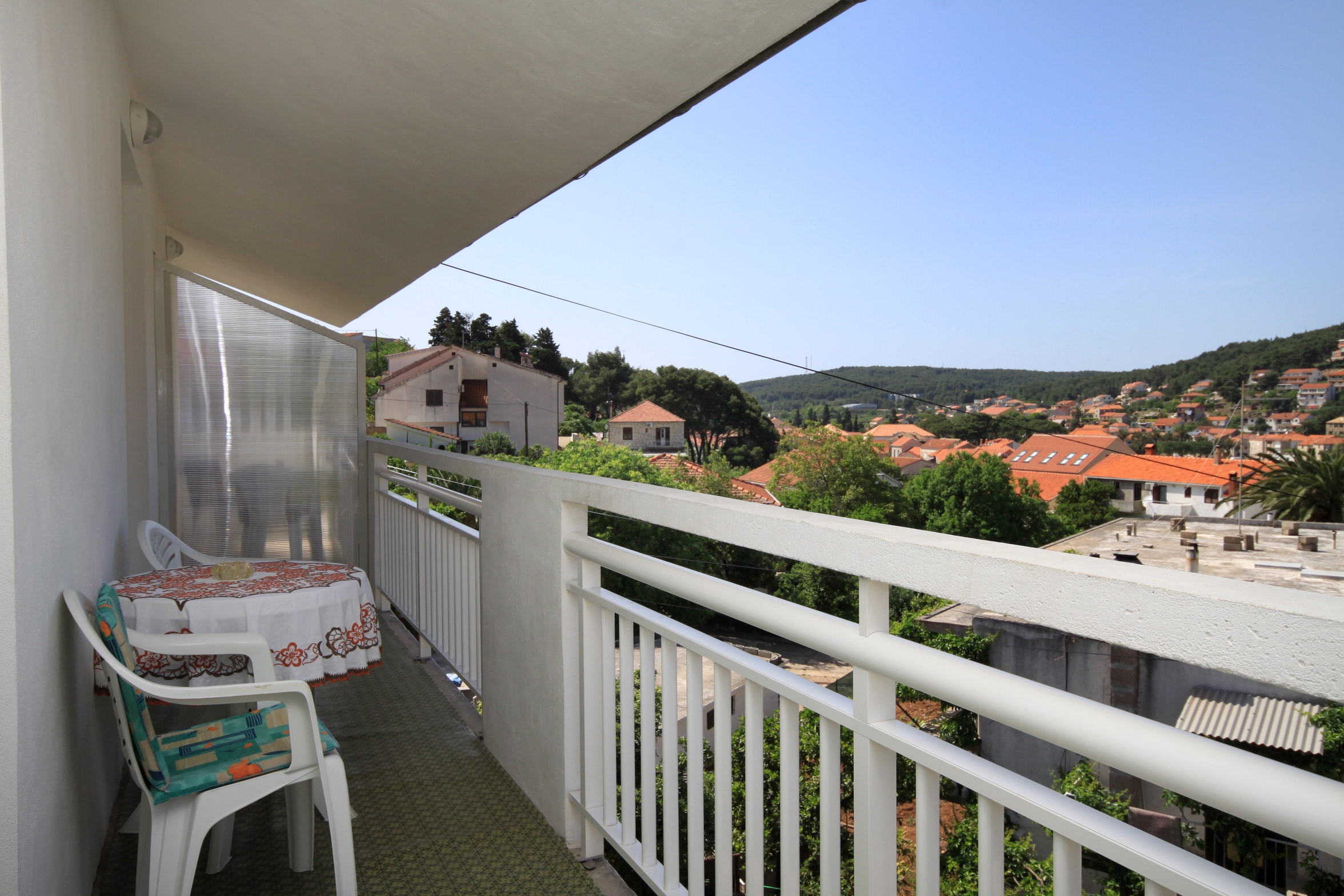 One bedroom apartment with balcony Jelsa, Hvar (A-196-b) One bedroom apartment with balcony Jelsa, Hvar (A-196-b)
