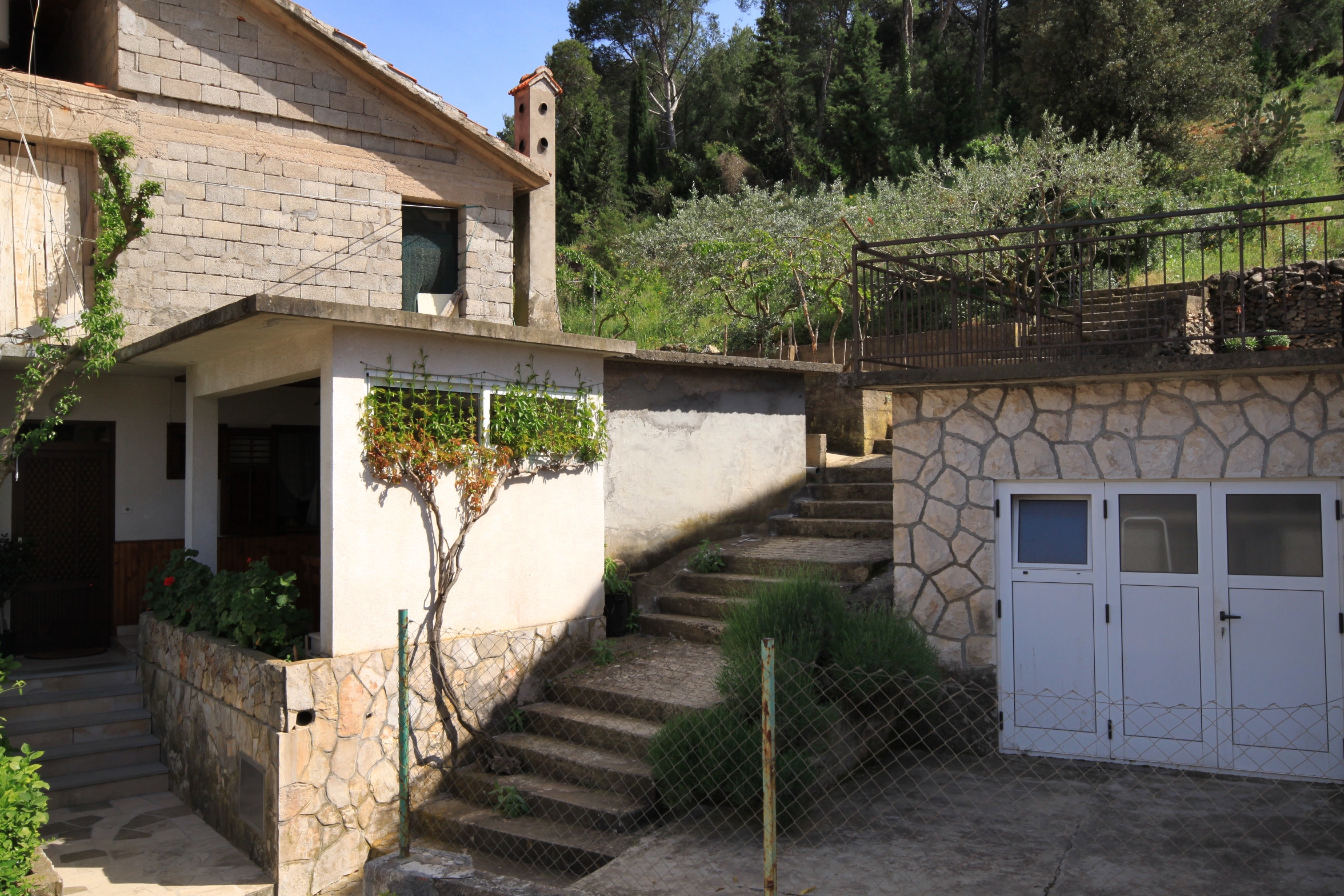 One bedroom apartment with balcony Jelsa, Hvar  A-b