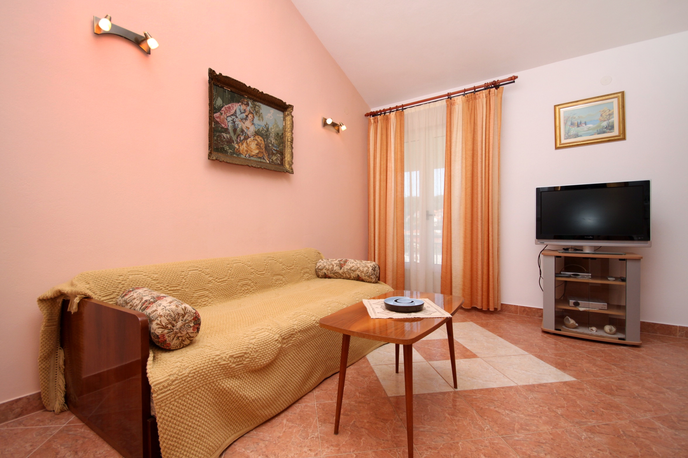 One bedroom apartment with balcony Jelsa, Hvar (A-196-b)