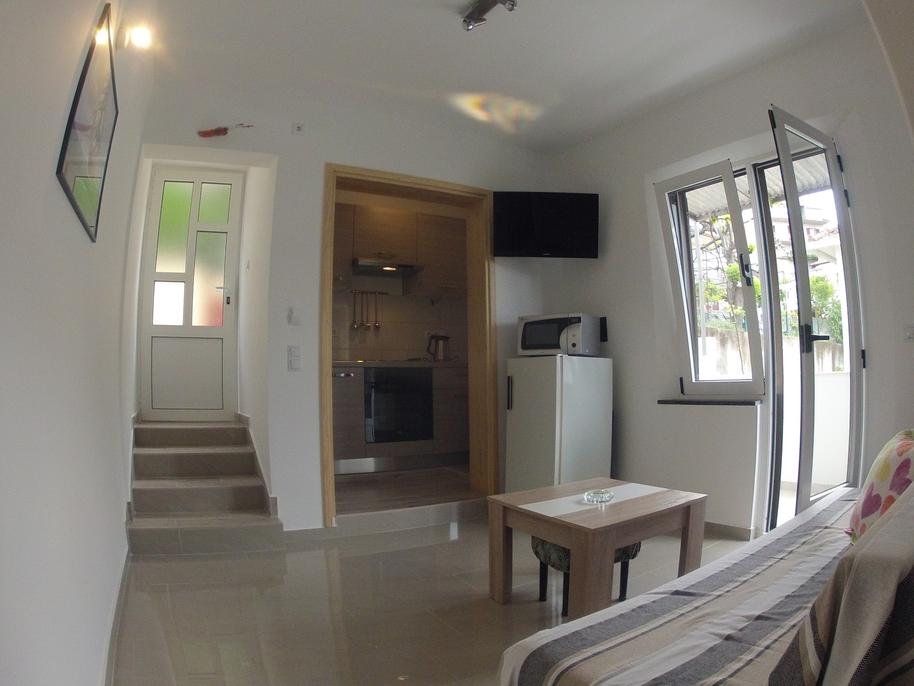 One bedroom apartment with balcony and sea view Jelsa, Hvar (A-196-e) One bedroom apartment with balcony and sea view Jelsa, Hvar (A-196-e)