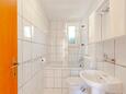 Viganj, Bathroom in the apartment, WiFi.