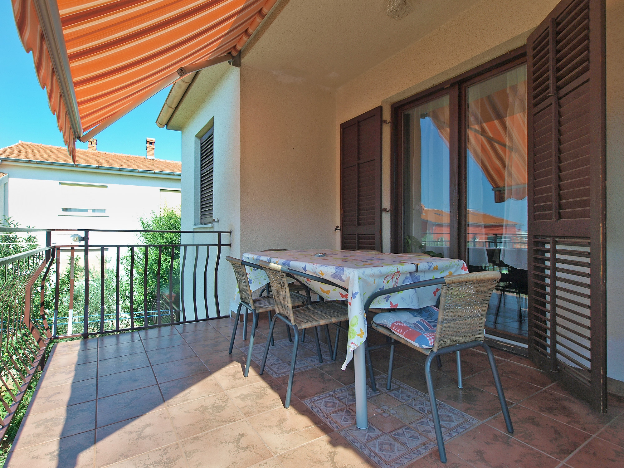 Three bedroom apartment with terrace Galižana, Fažana  A-a
