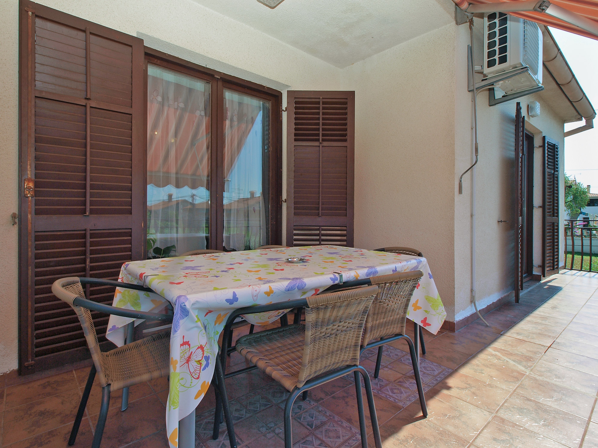 Three bedroom apartment with terrace Galižana, Fažana  A-a