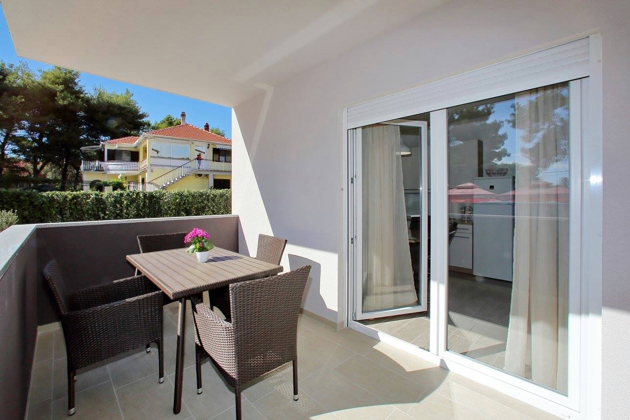 Two bedroom apartment with balcony Bibinje, Zadar  A-a