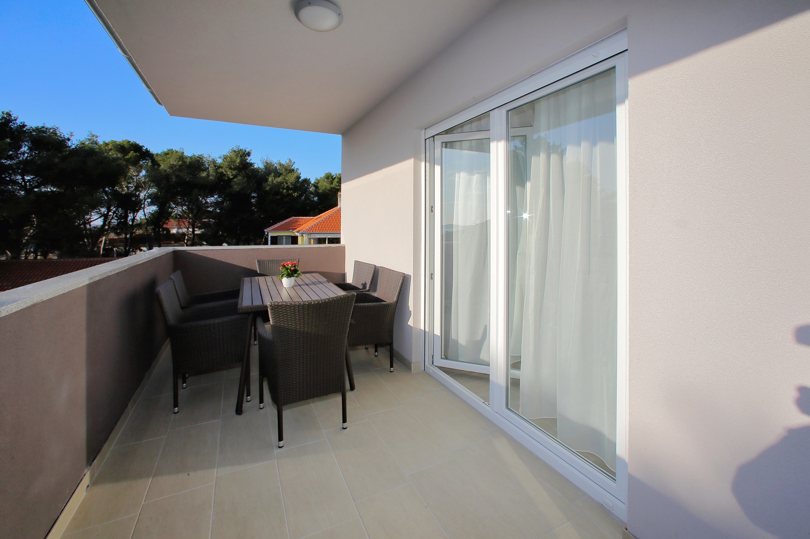 Two bedroom apartment with balcony and sea view Bibinje, Zadar  A-b