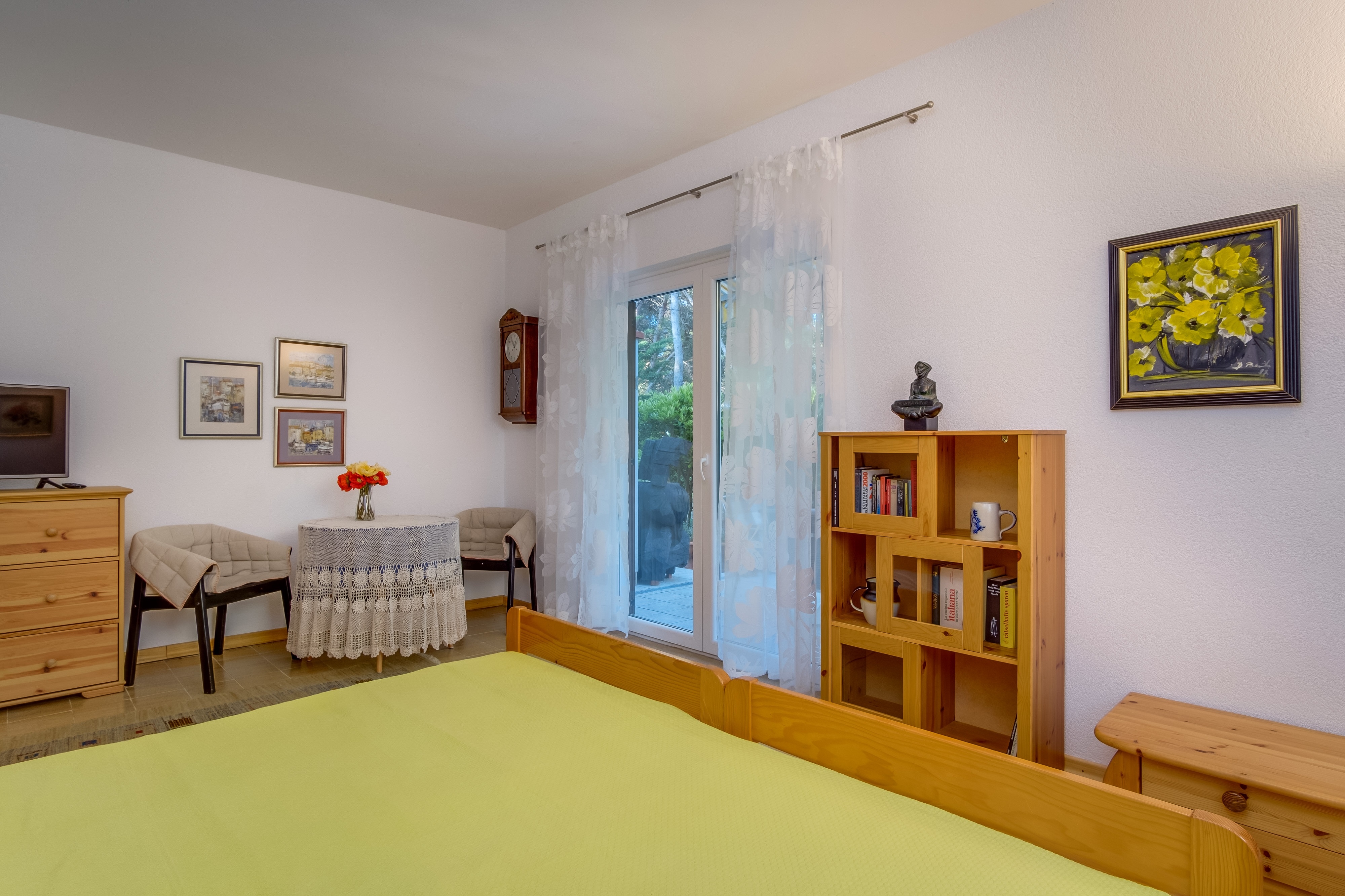 One bedroom apartment with terrace Artatore, Lošinj (A-19616-b)