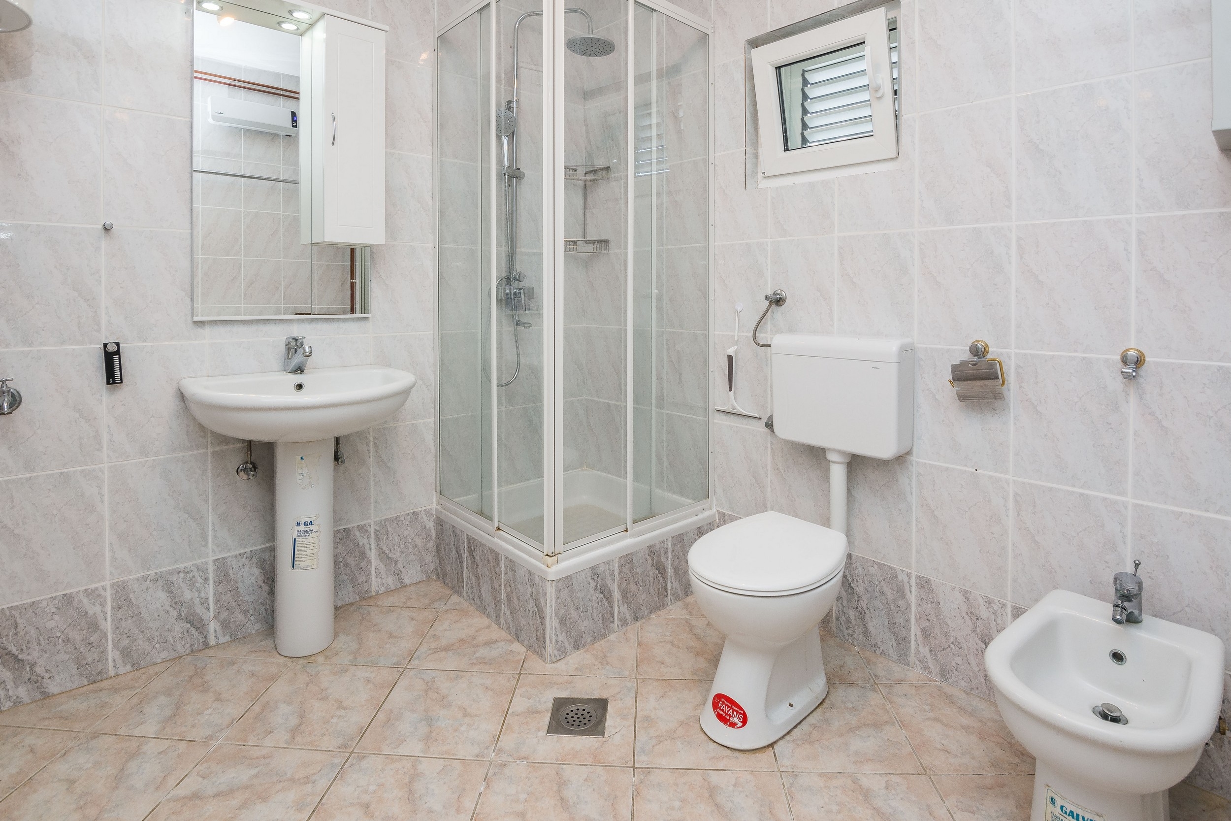 Two bedroom apartment with terrace Sabunike, Zadar  A-a