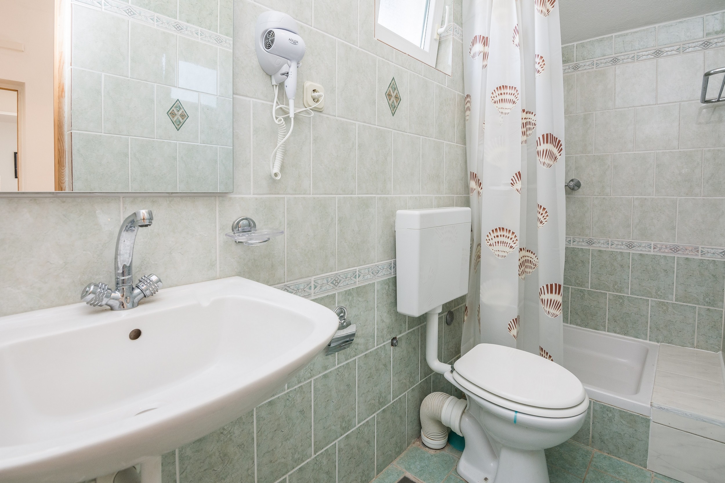 One bedroom apartment with balcony Sabunike, Zadar  A-d
