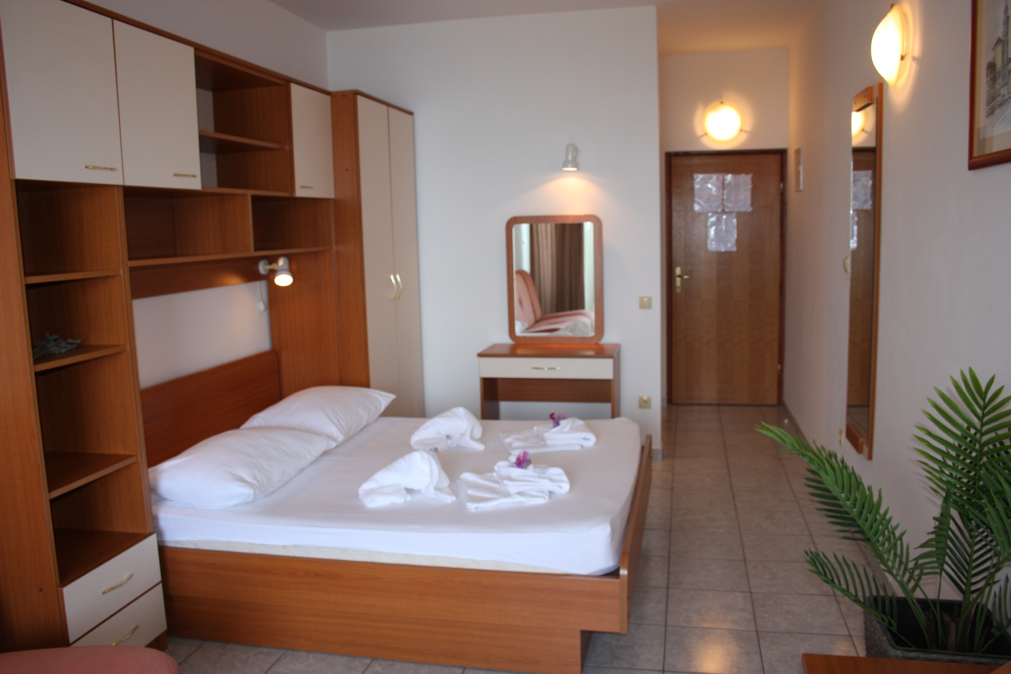 Studio flat with balcony and sea view Nemira, Omiš (AS-19635-f)