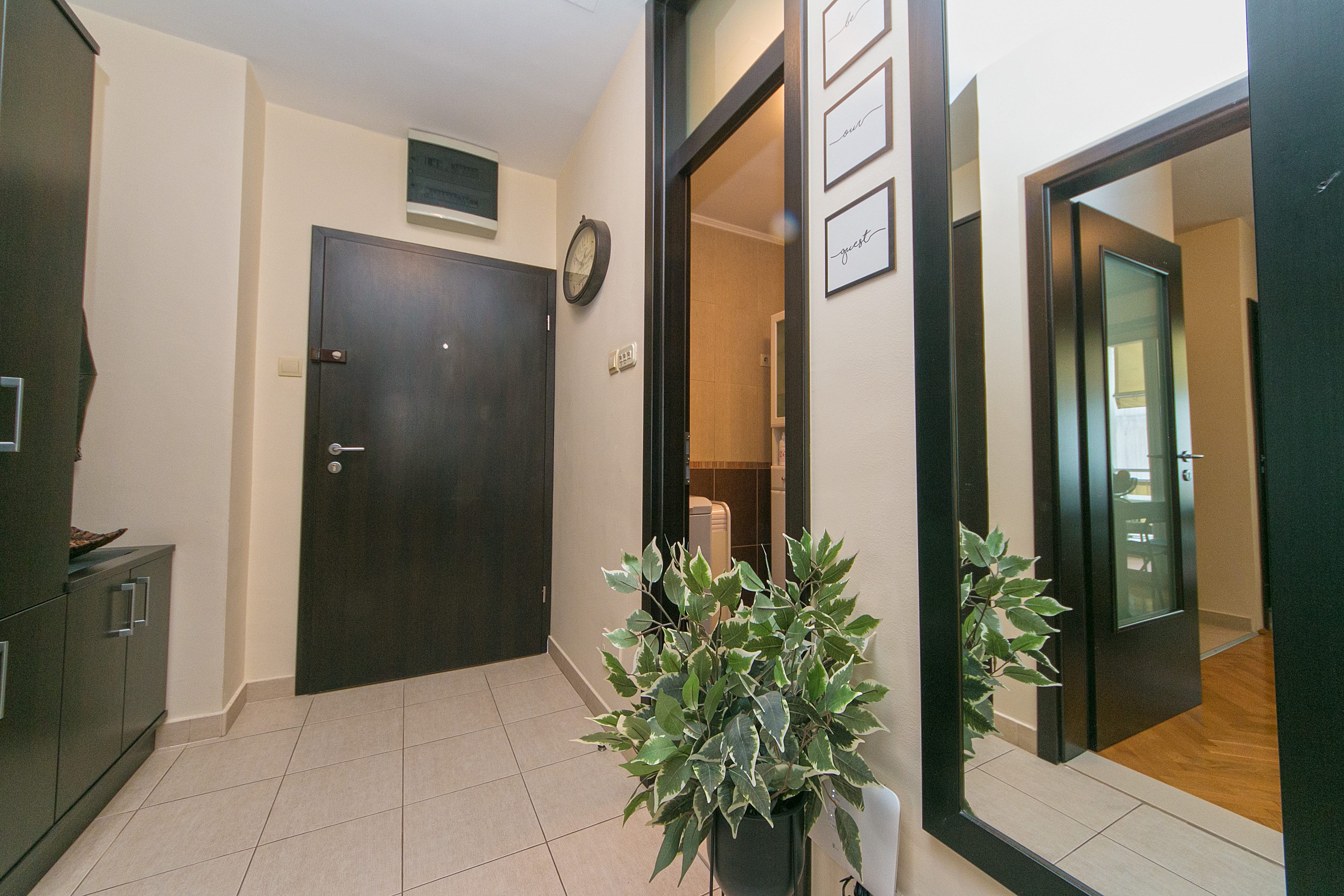Two bedroom apartment with balcony Makarska  A-a