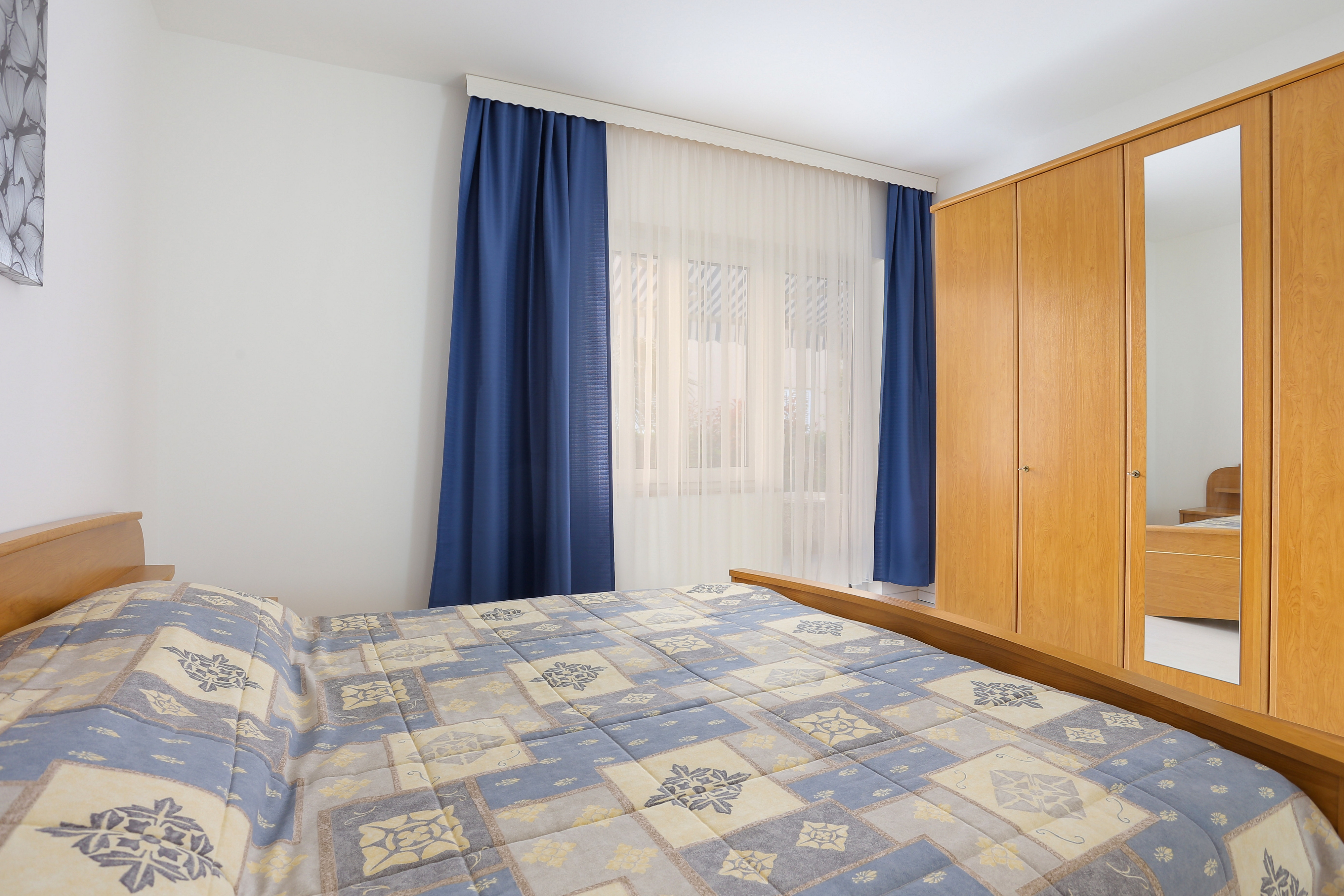 Three bedroom apartment with terrace Podstrana, Split  A-a