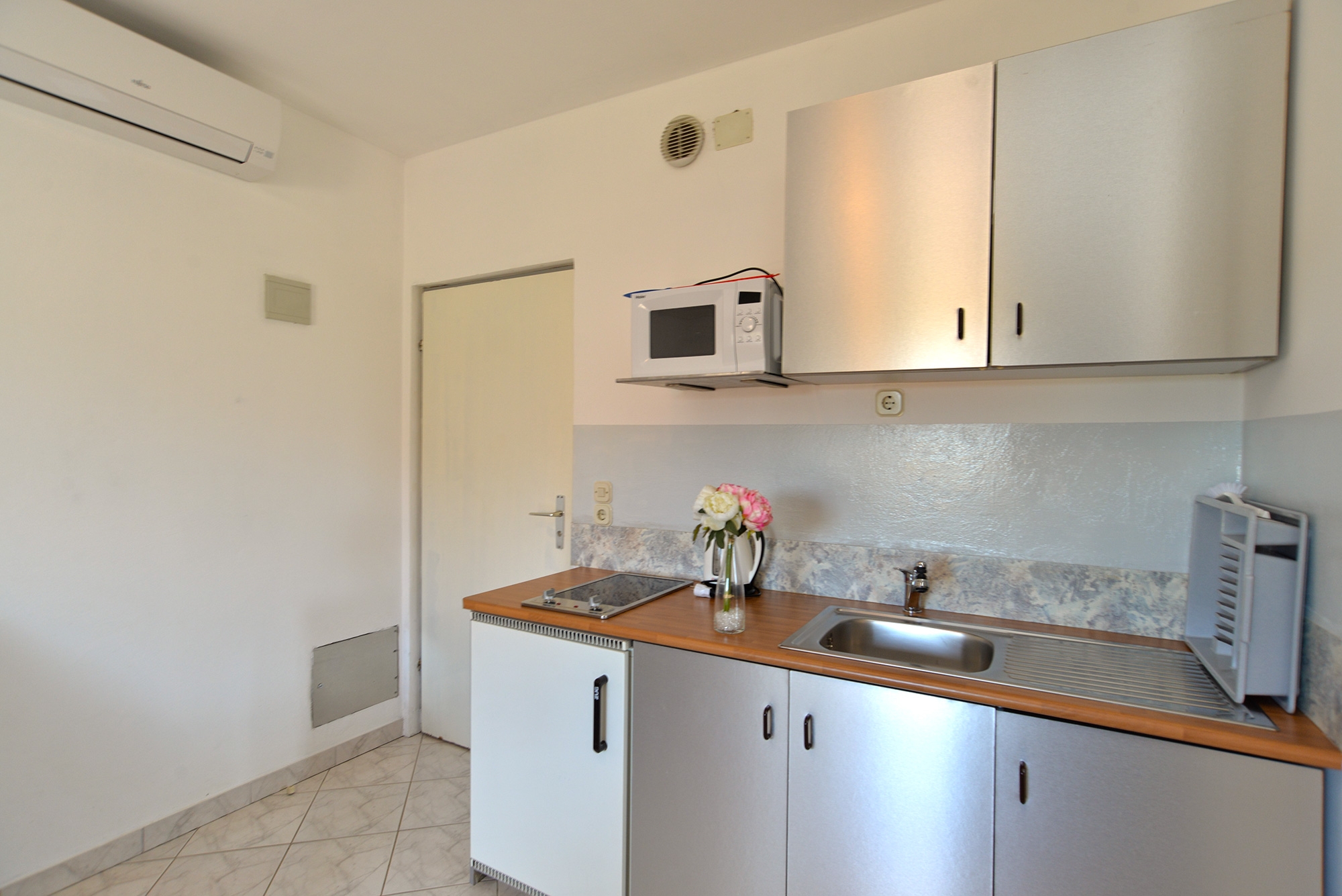 One bedroom apartment with terrace Štinjan, Pula  A-a