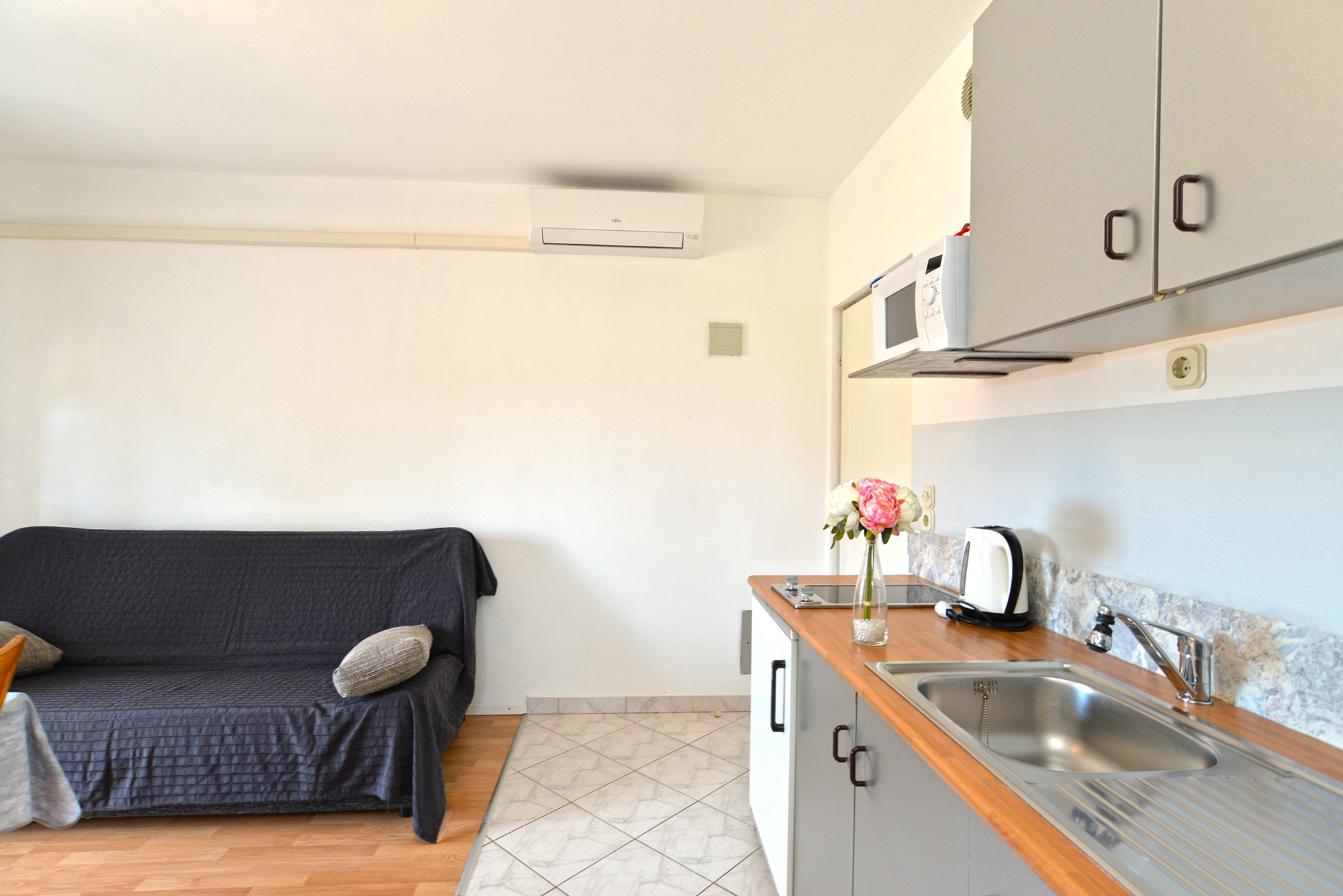 One bedroom apartment with terrace Štinjan, Pula  A-a