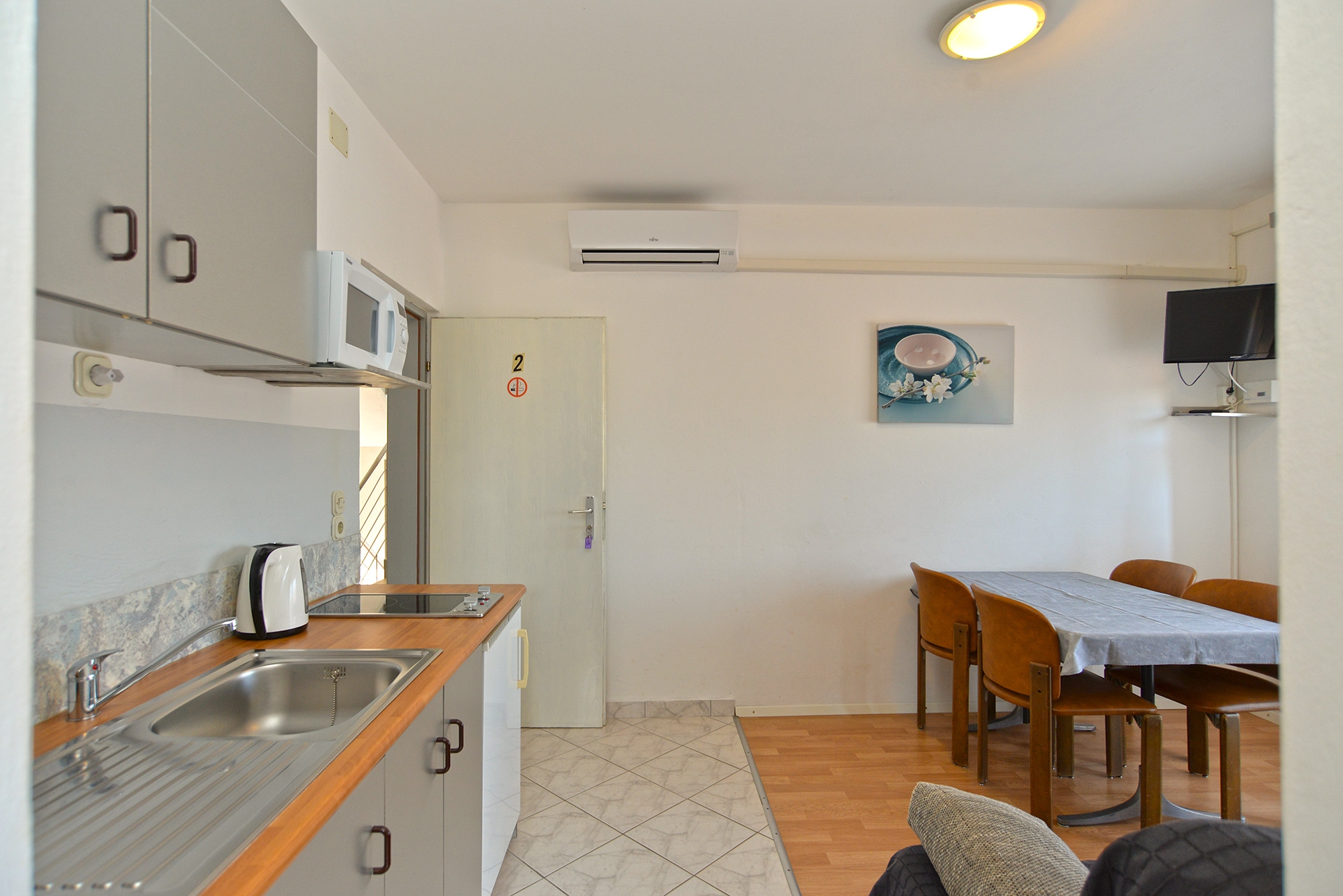 One bedroom apartment with terrace Štinjan, Pula  A-b