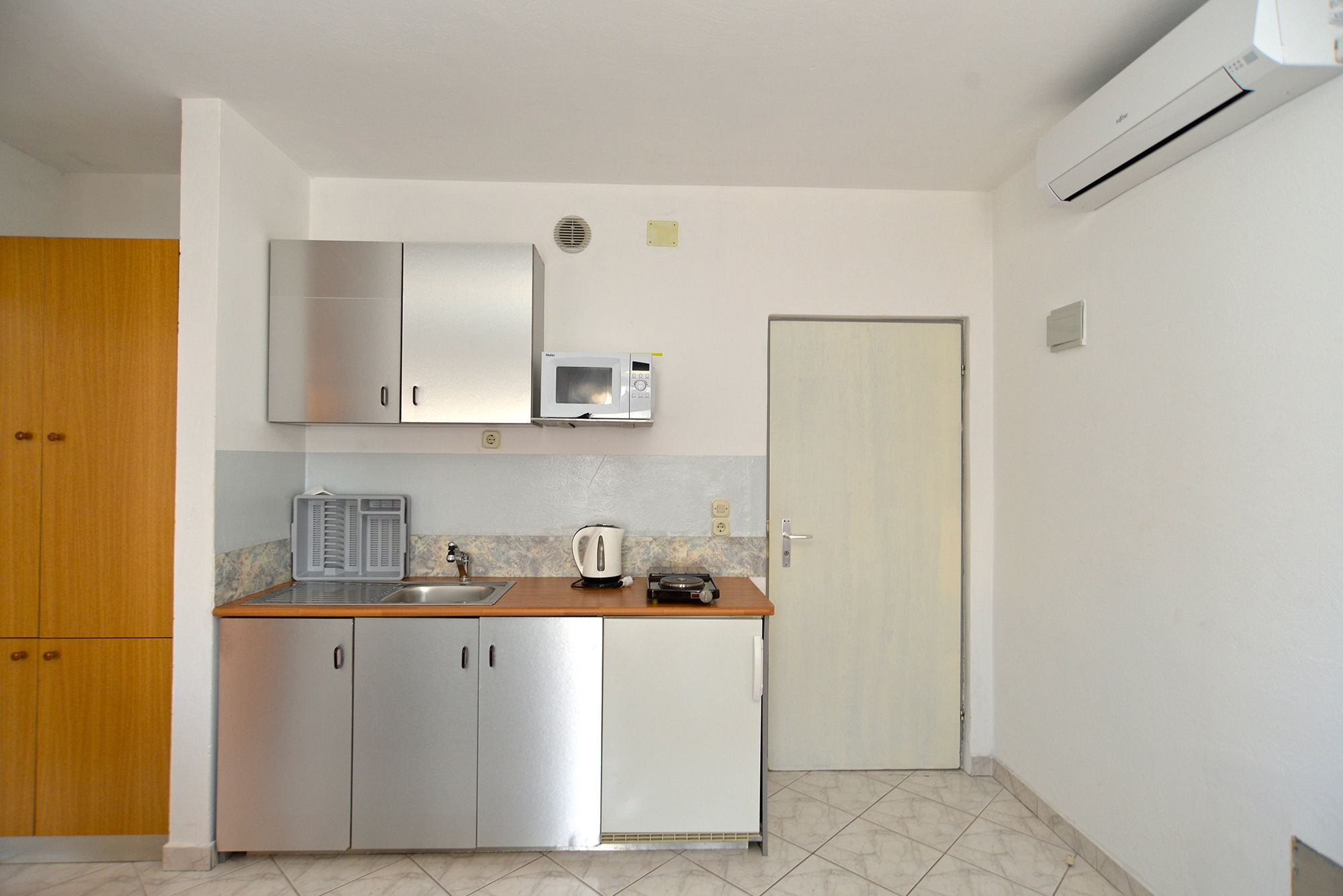 One bedroom apartment with terrace Štinjan, Pula  A-c