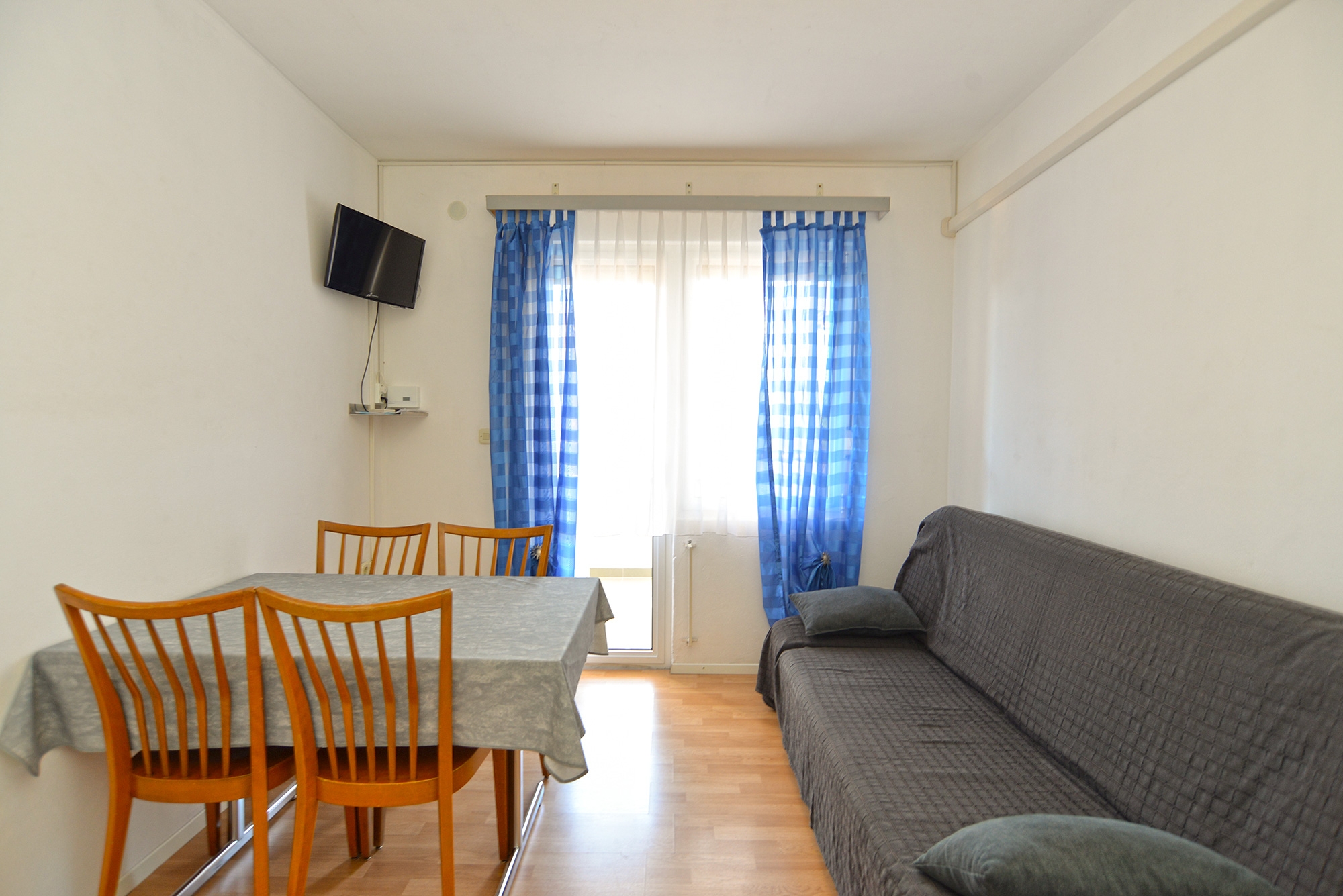 One bedroom apartment with terrace Štinjan, Pula  A-e