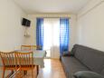 Living room Štinjan, Living room in the apartment, air condition available and WiFi.