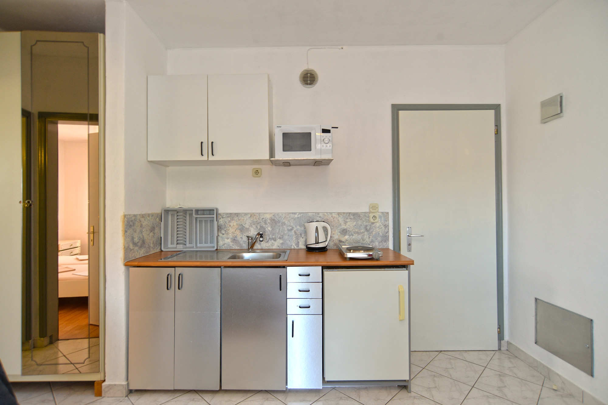One bedroom apartment with terrace Štinjan, Pula  A-f