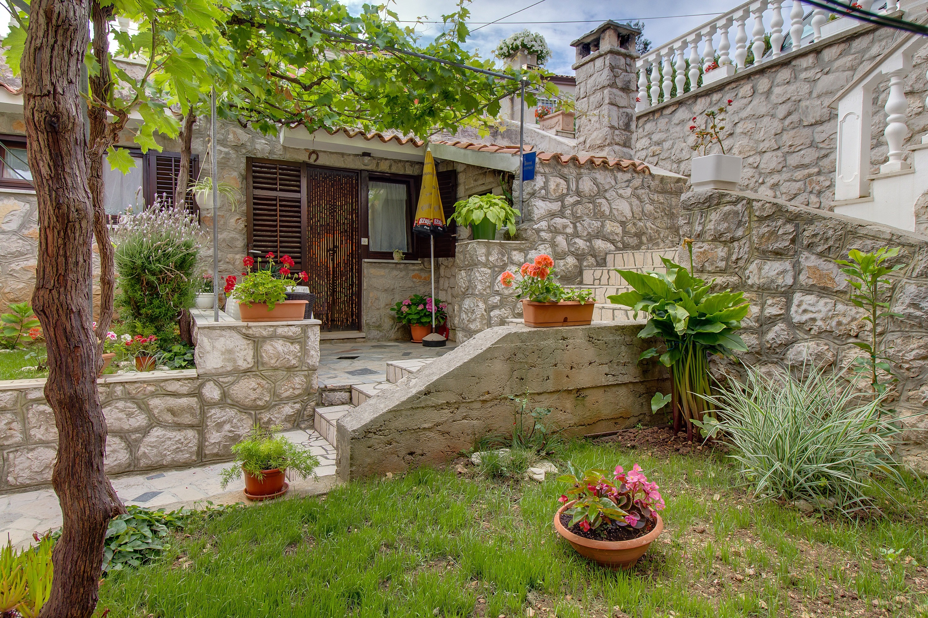 One bedroom apartment with terrace Mali Lošinj, Lošinj (A-19646-a)