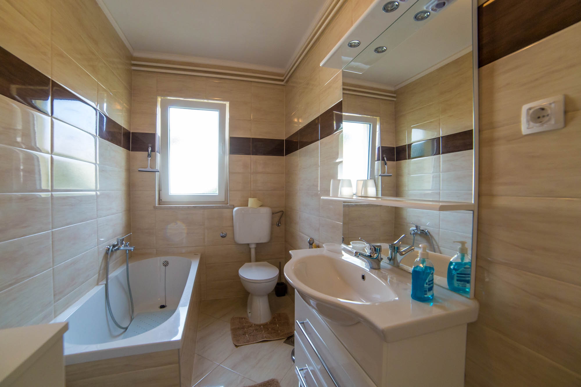 Two bedroom apartment with terrace Poreč  A-b