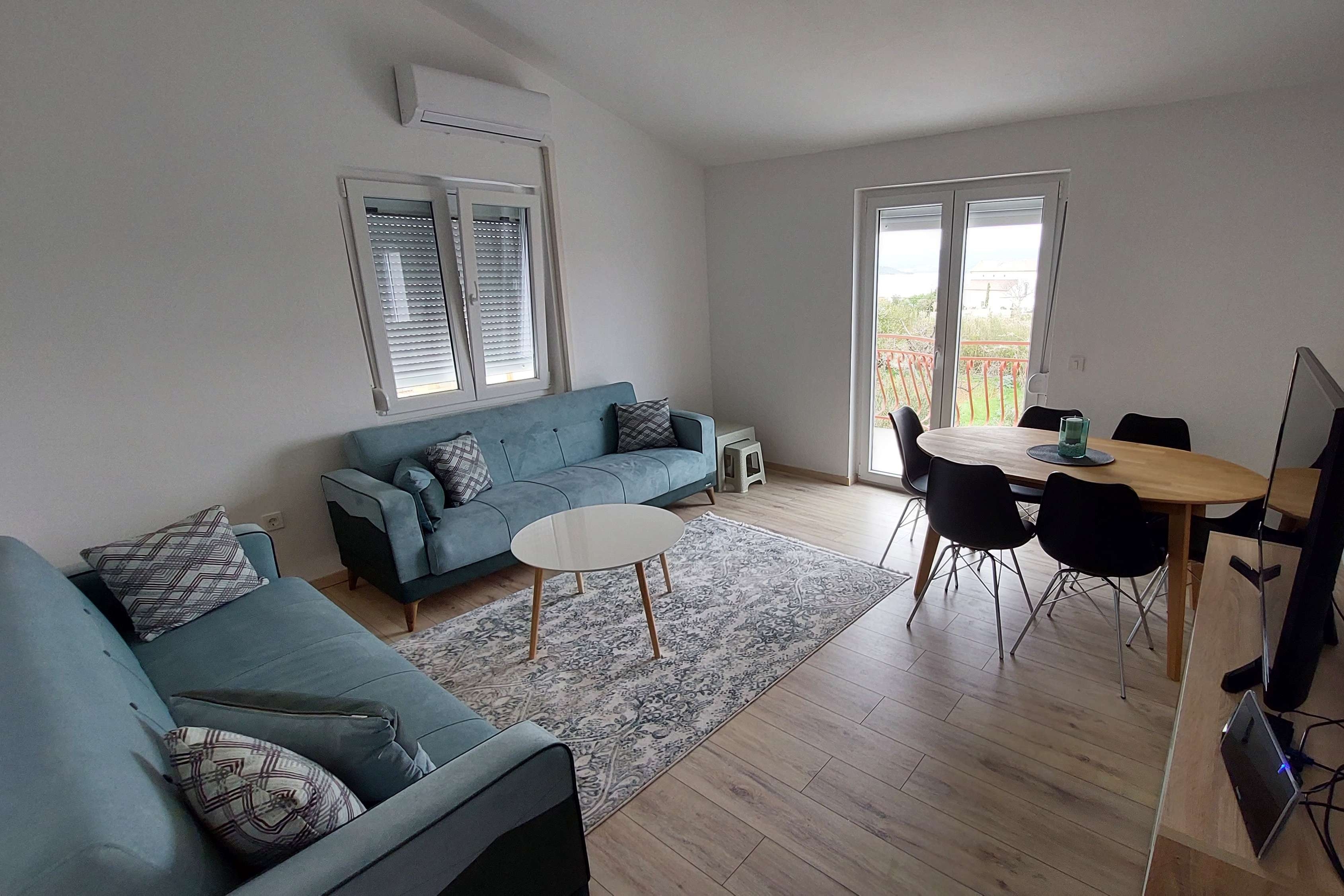 One bedroom apartment with terrace and sea view Pašman (A-19658-a)