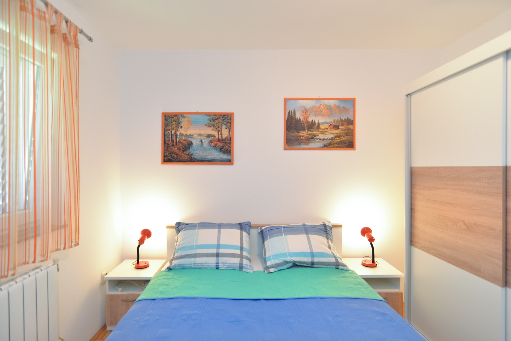 Three bedroom apartment with terrace Valbandon, Fažana  A-b
