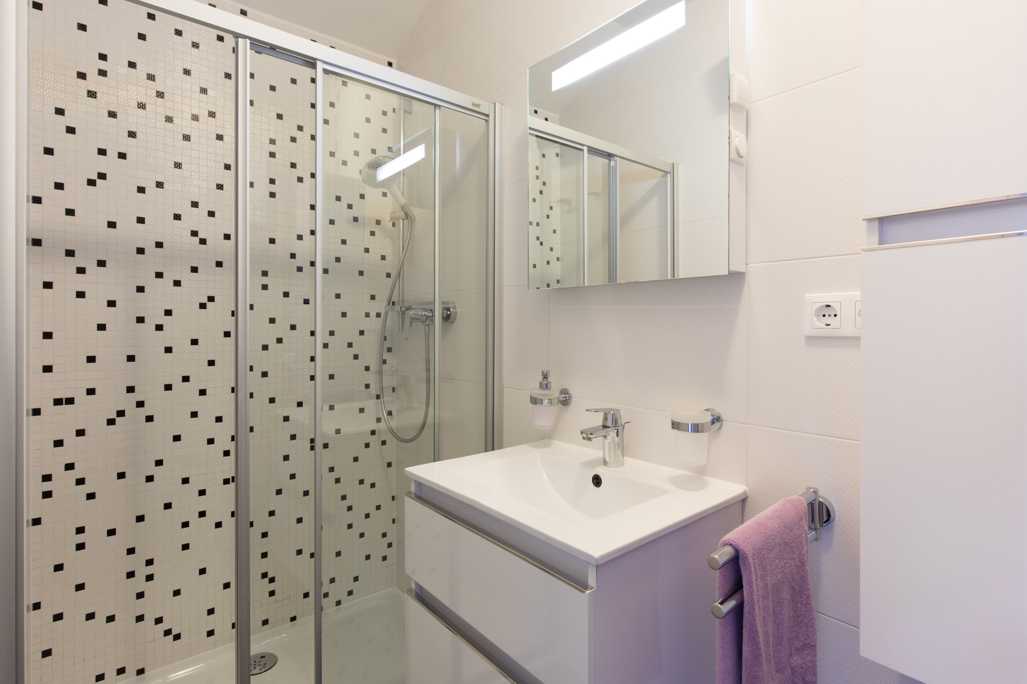 One bedroom apartment with terrace Baška, Krk  A-a