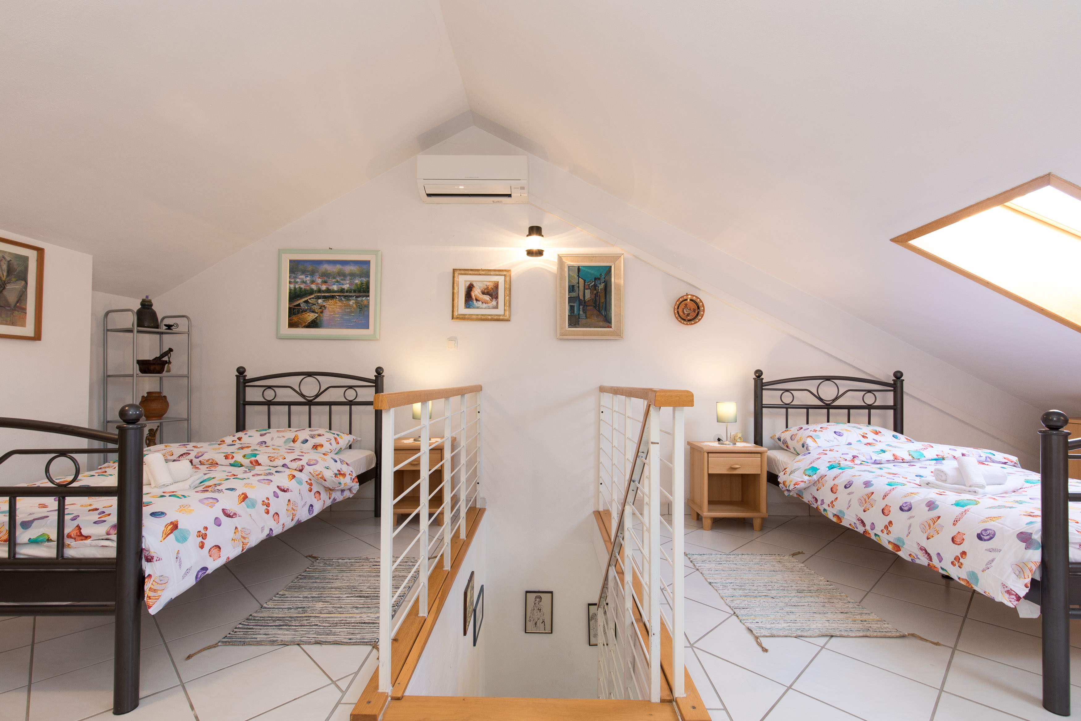 Two bedroom apartment with balcony and sea view Baška, Krk  A-a