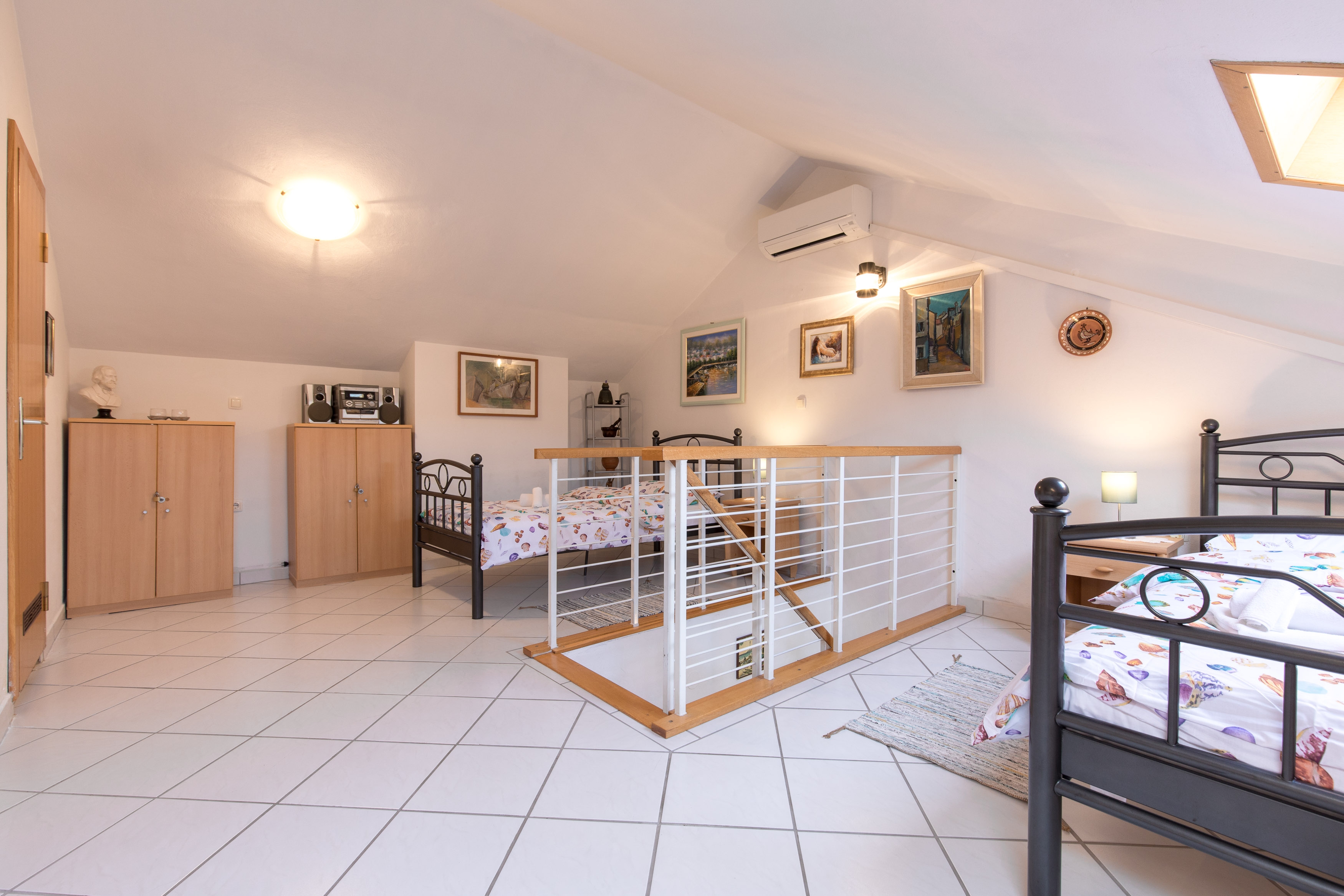 Two bedroom apartment with balcony and sea view Baška, Krk  A-a
