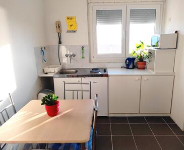 Crikvenica, Cocina in the studio-apartment, WiFi.