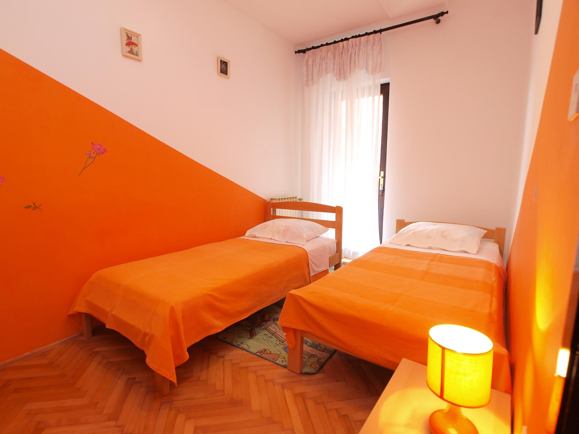 Two bedroom apartment with balcony Valbandon, Fažana  A-b