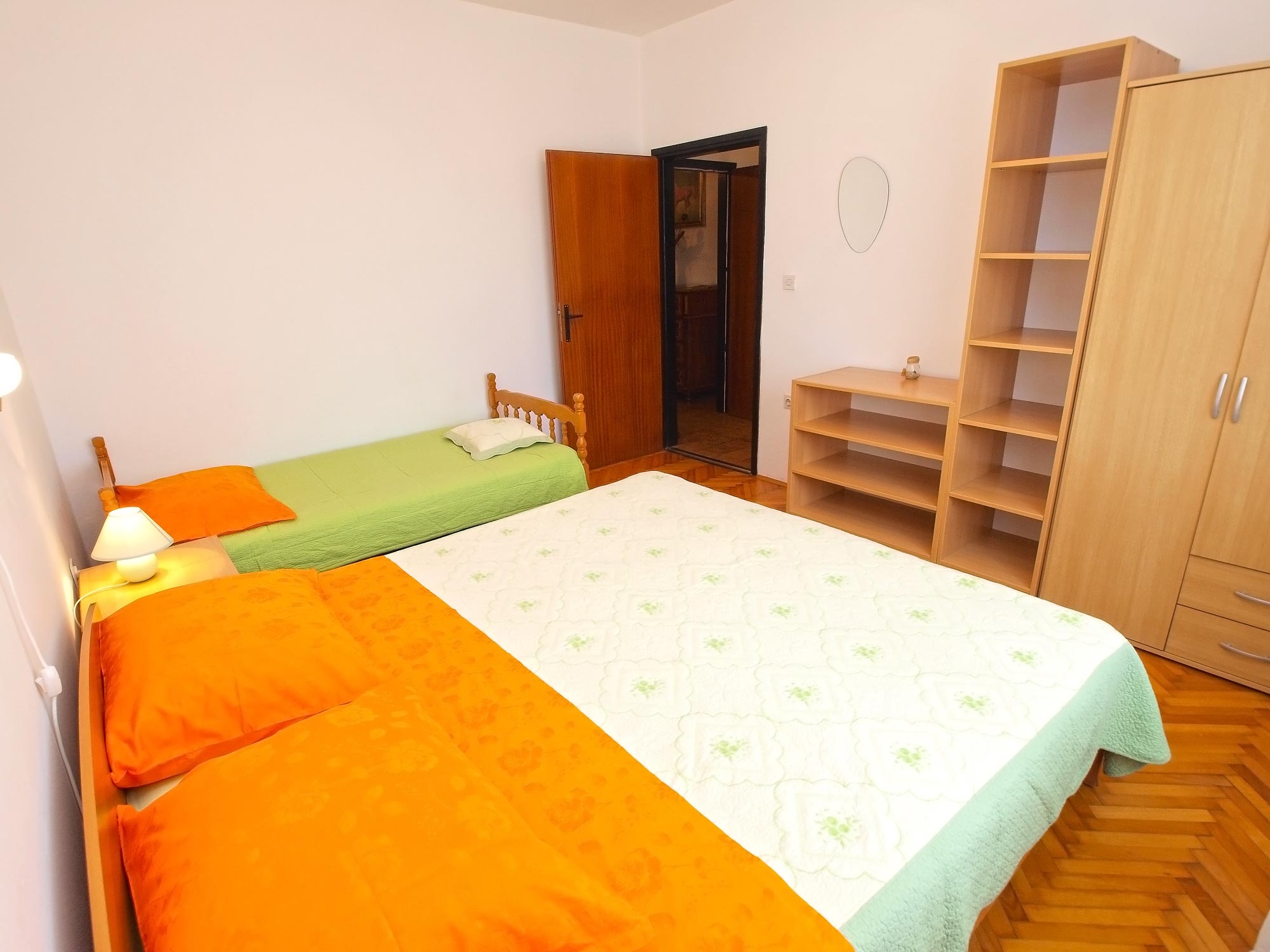 Two bedroom apartment with balcony Valbandon, Fažana  A-b