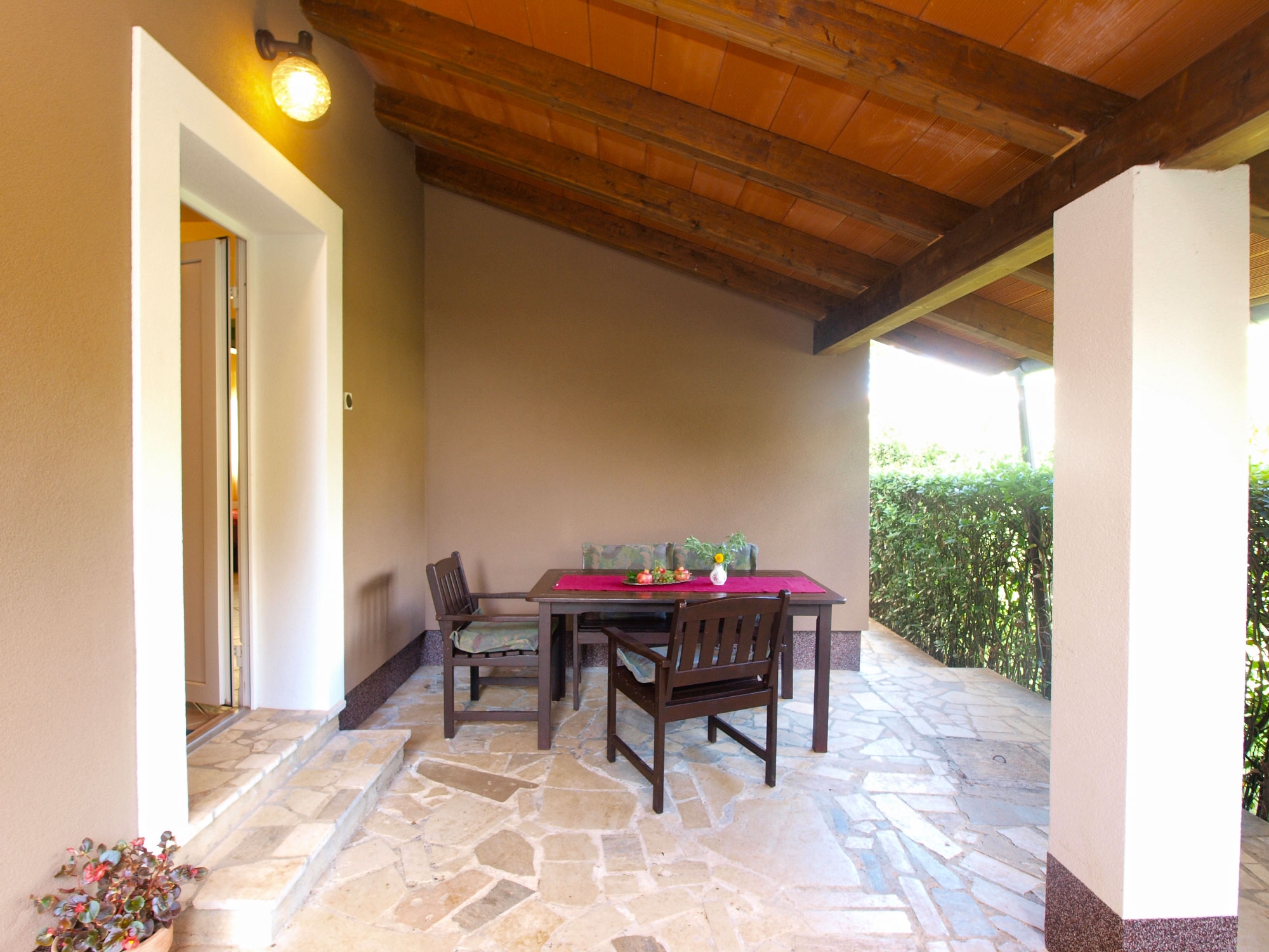 Two bedroom apartment with terrace Medulin (A-19686-a)